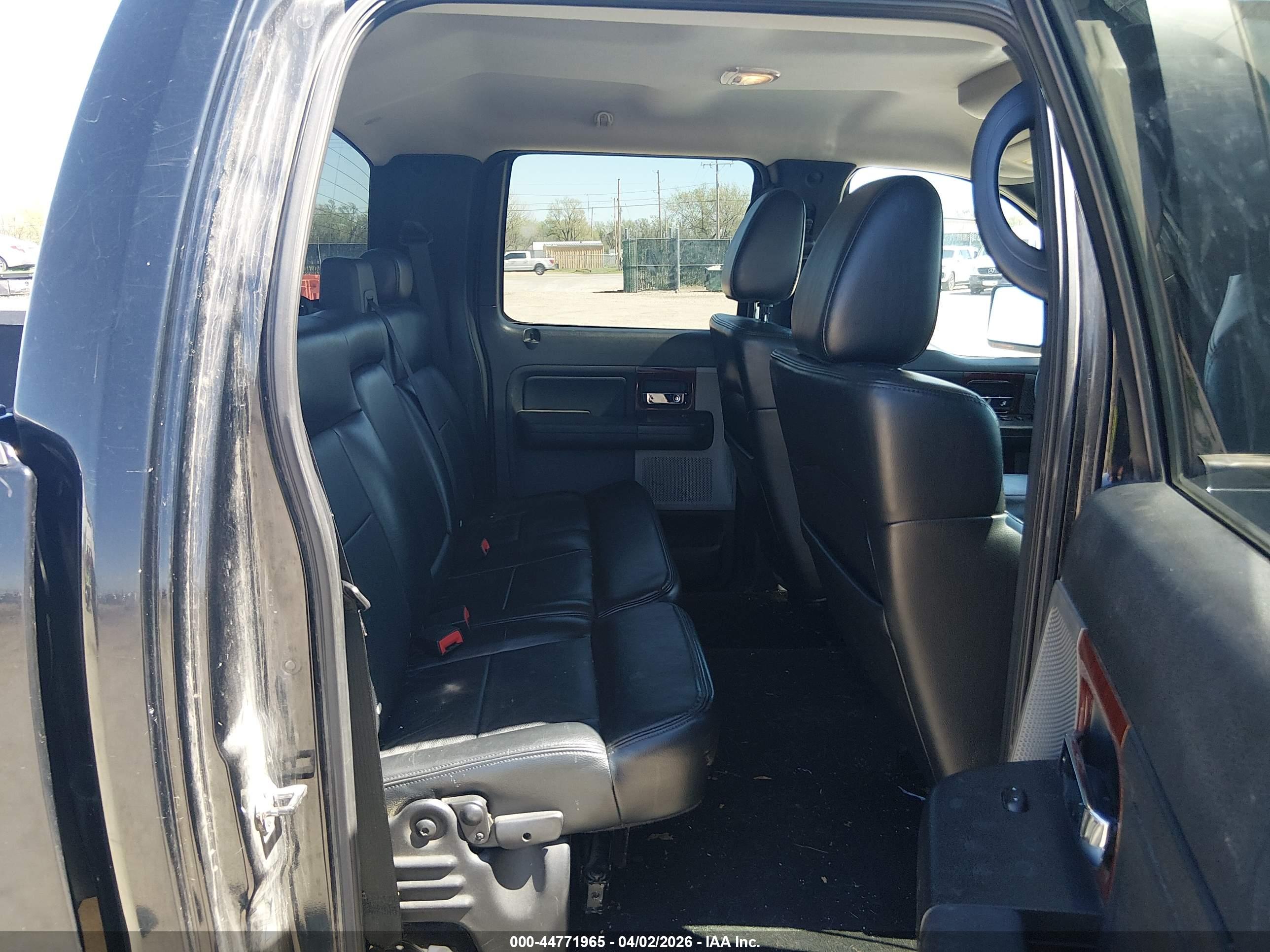 FORD F-150 image 8