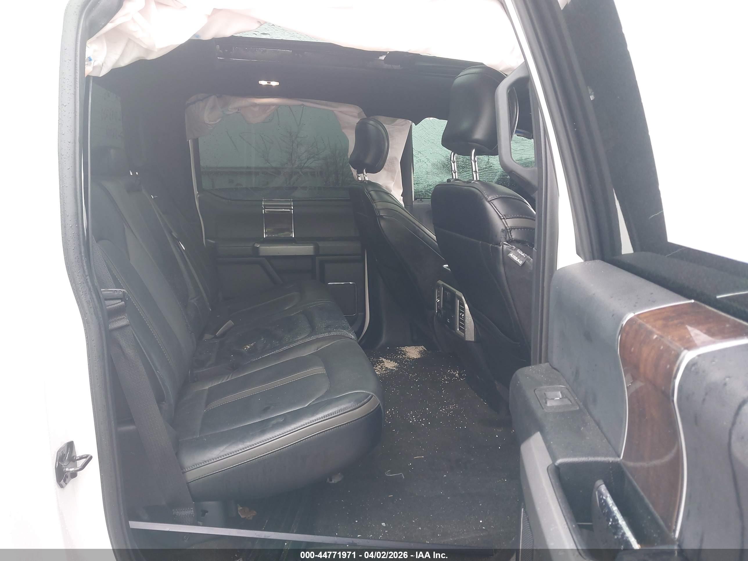 FORD F-250 image 8