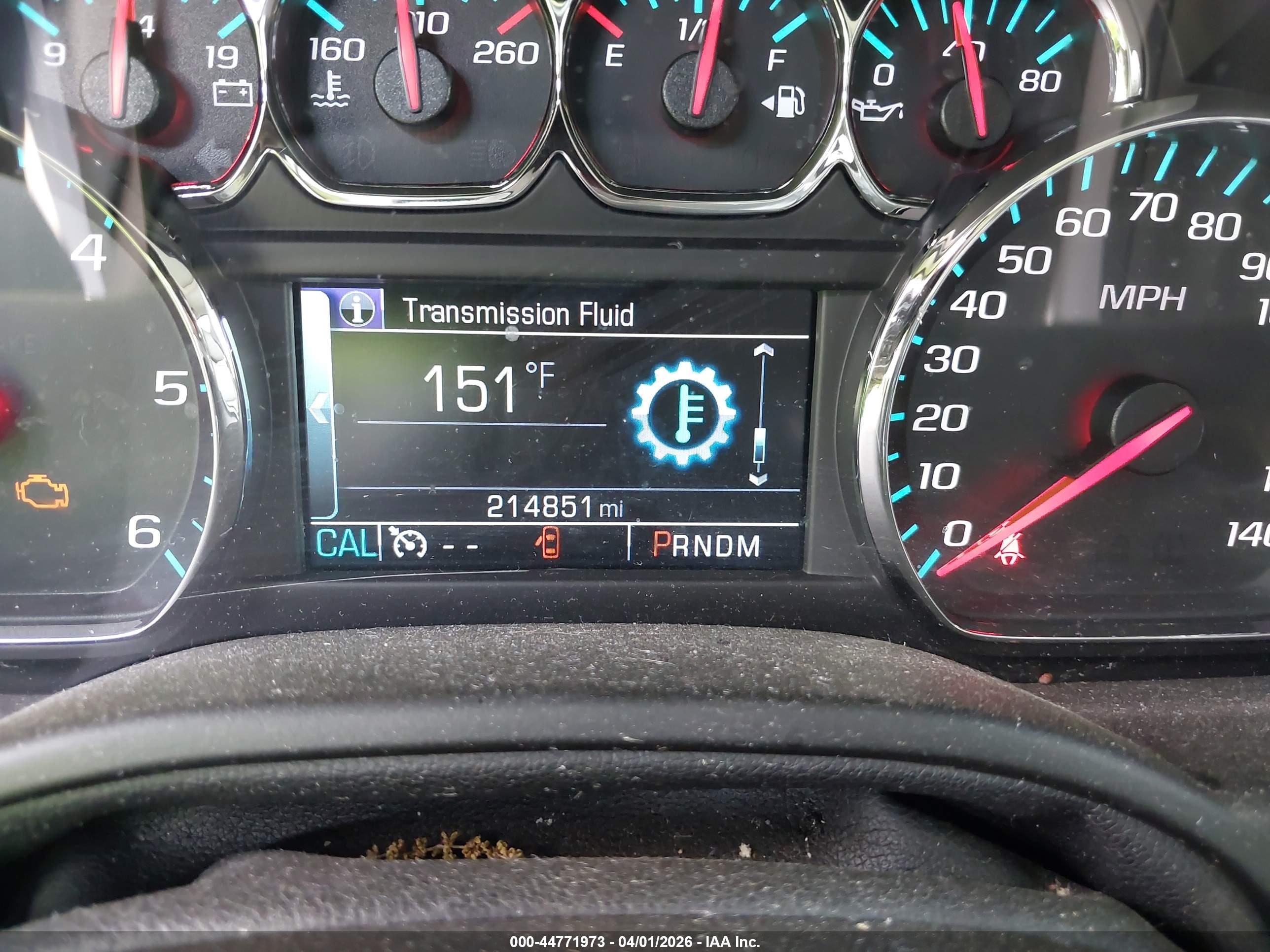 CHEVROLET SUBURBAN image 7