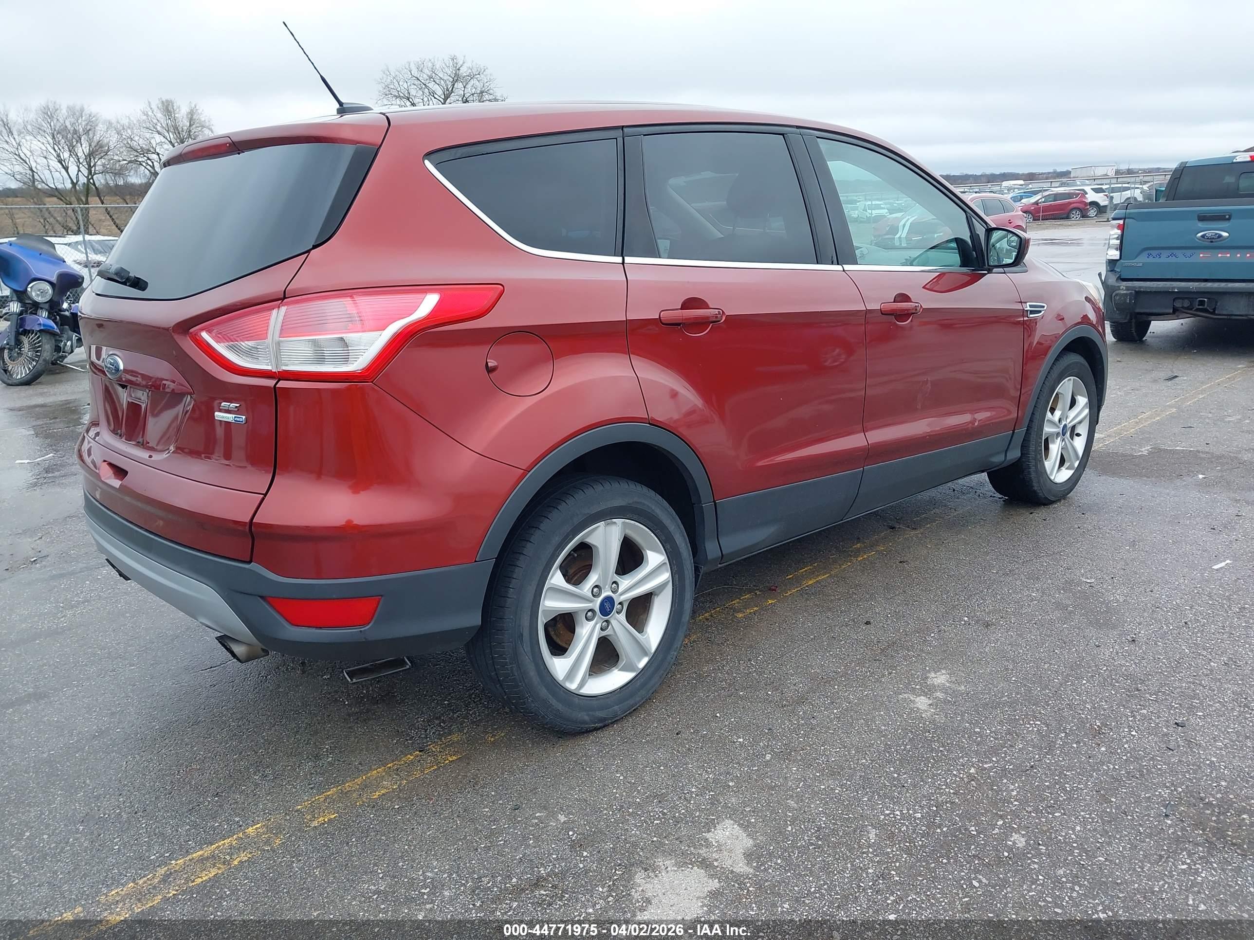 FORD ESCAPE image 4