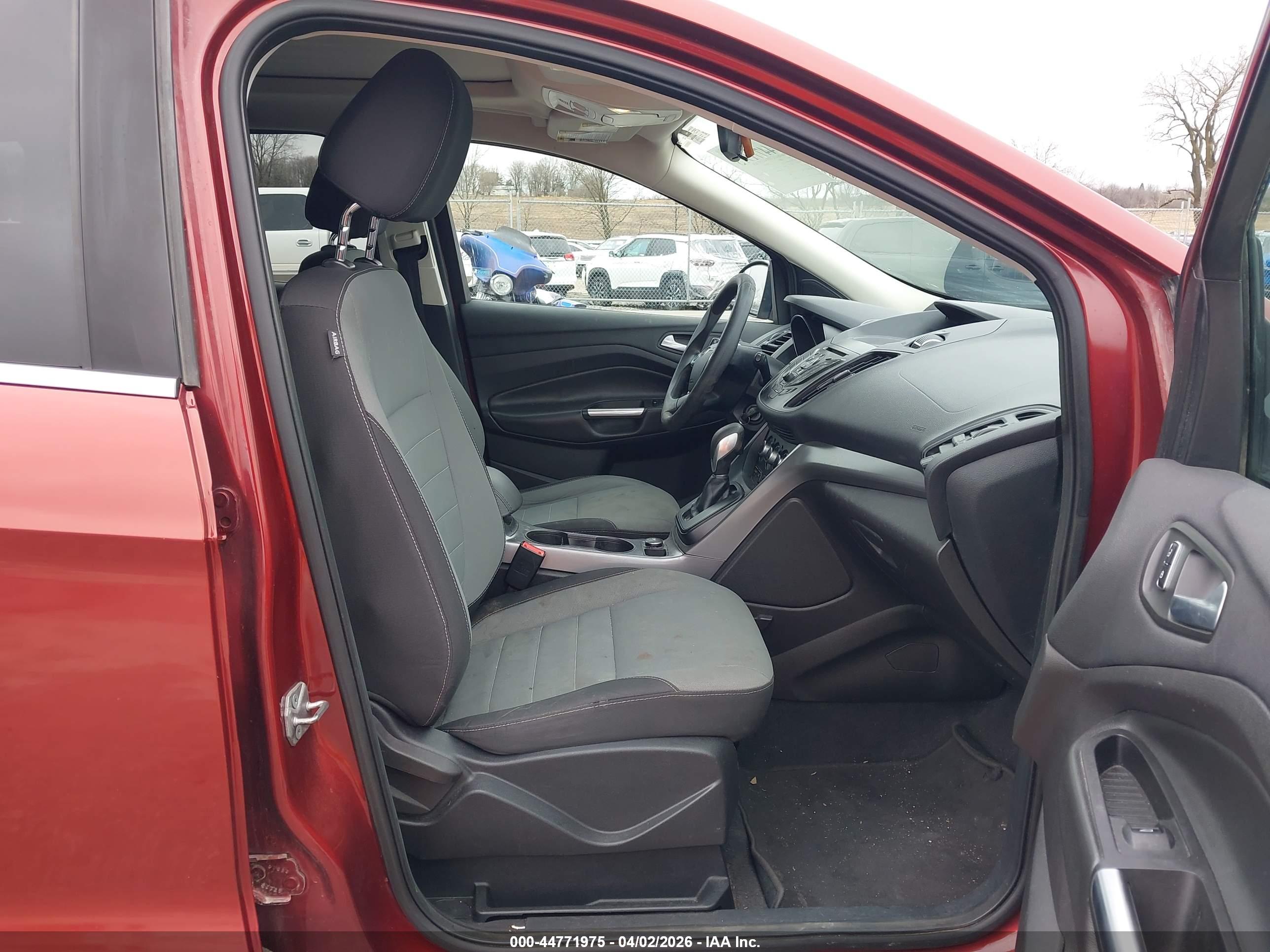 FORD ESCAPE image 5