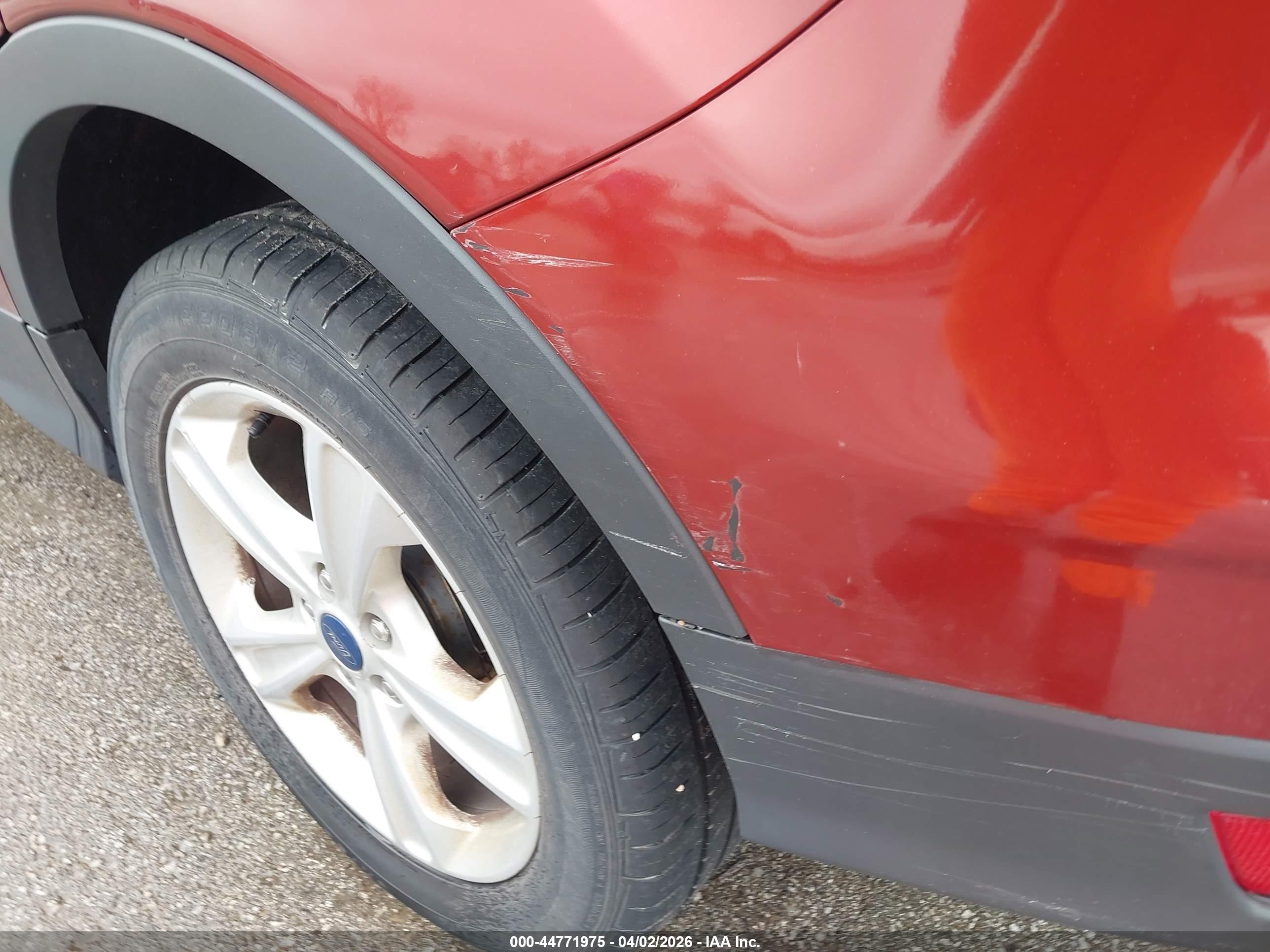 FORD ESCAPE image 6