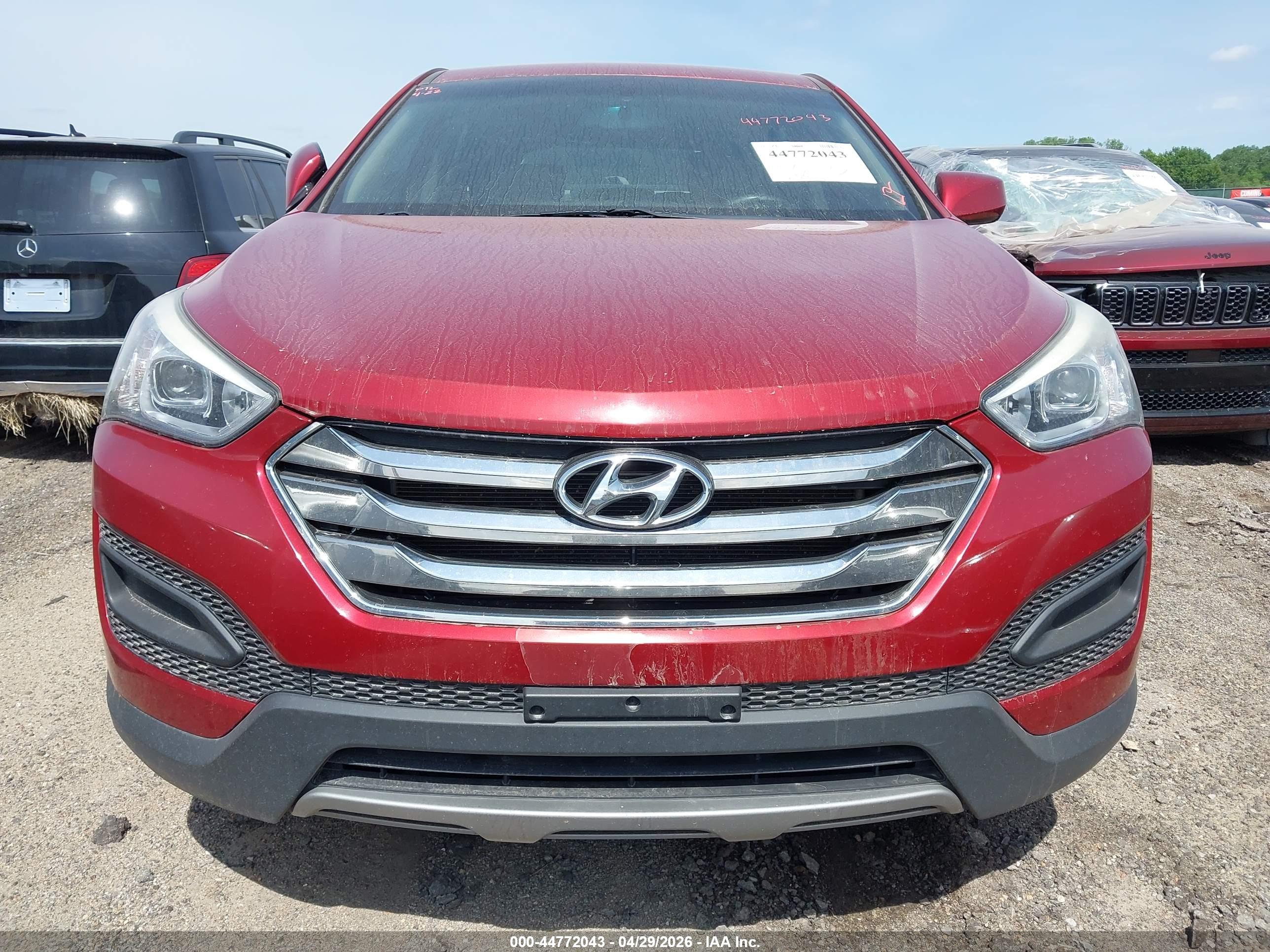 HYUNDAI SANTA image 6