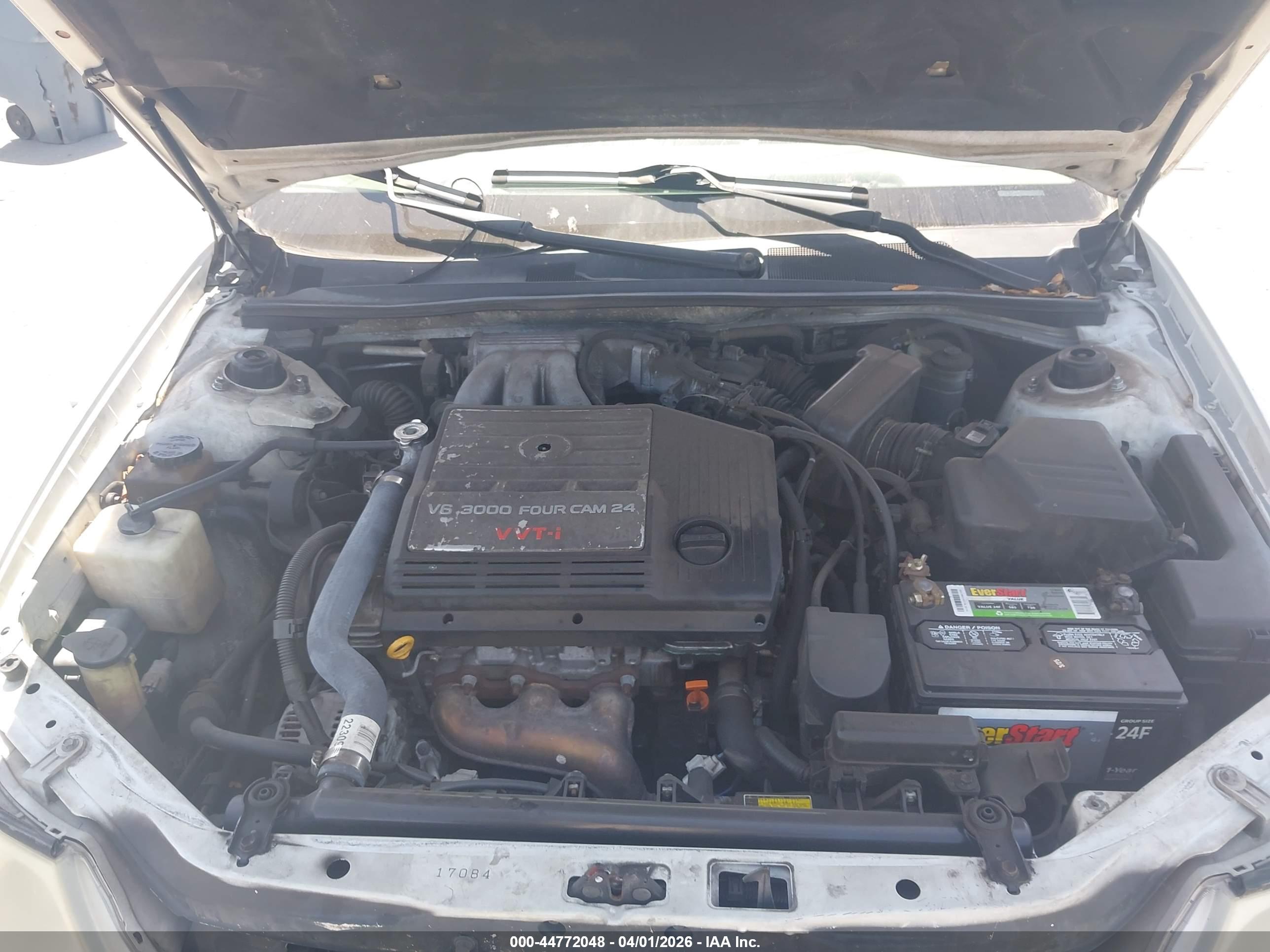 TOYOTA AVALON image 10