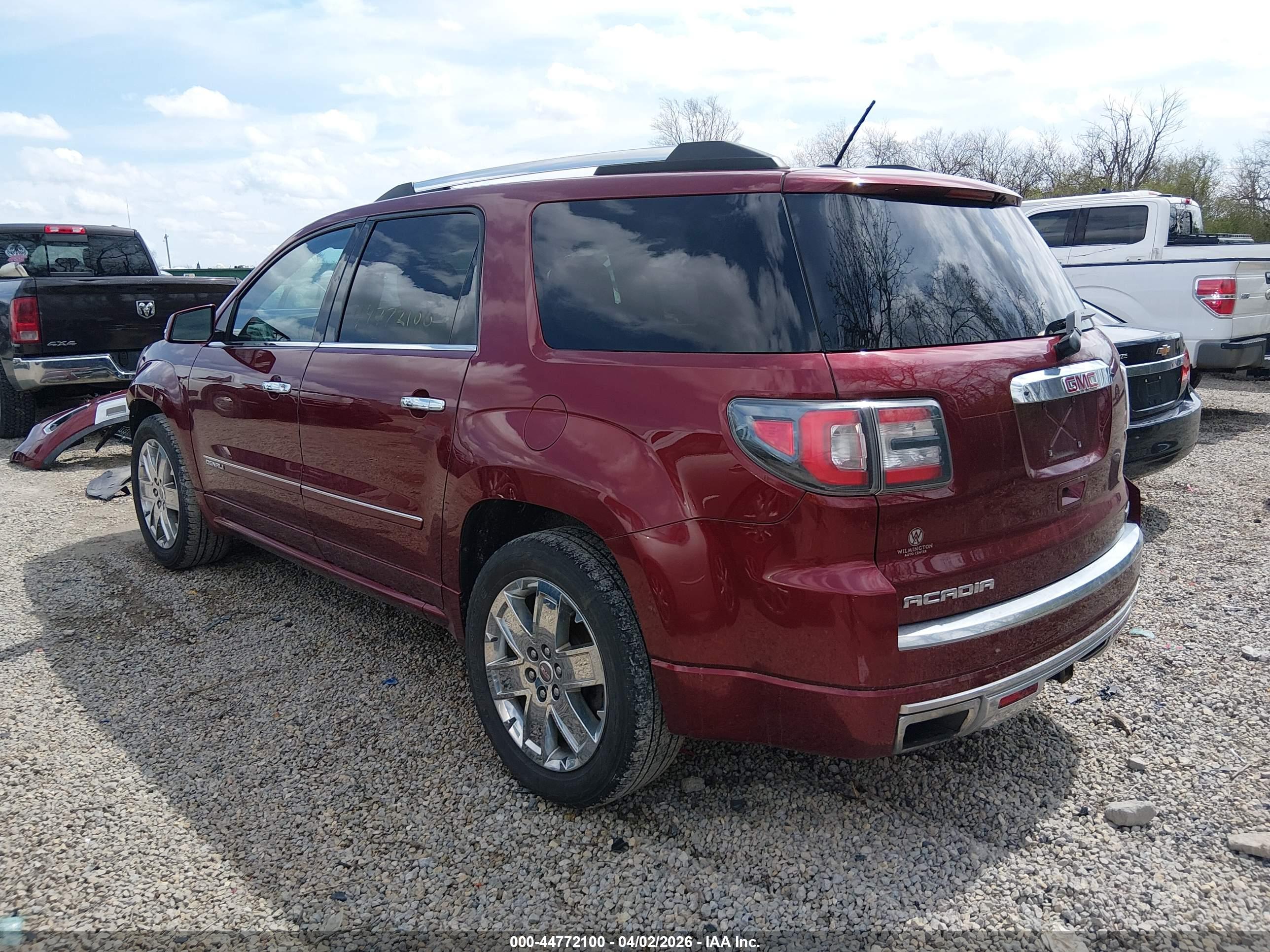 GMC ACADIA image 3