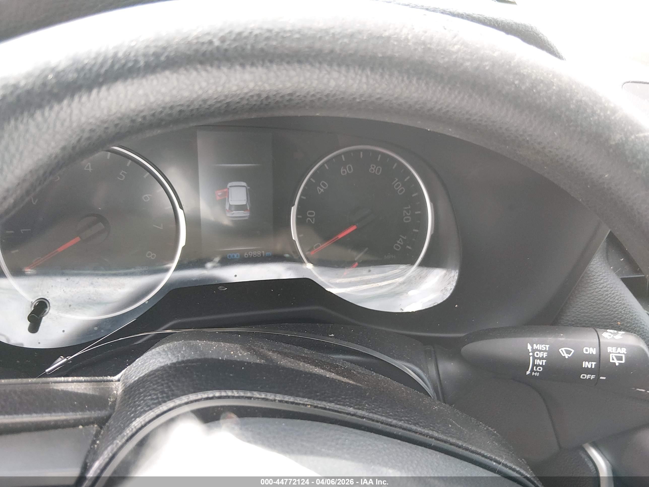 TOYOTA RAV4 image 7