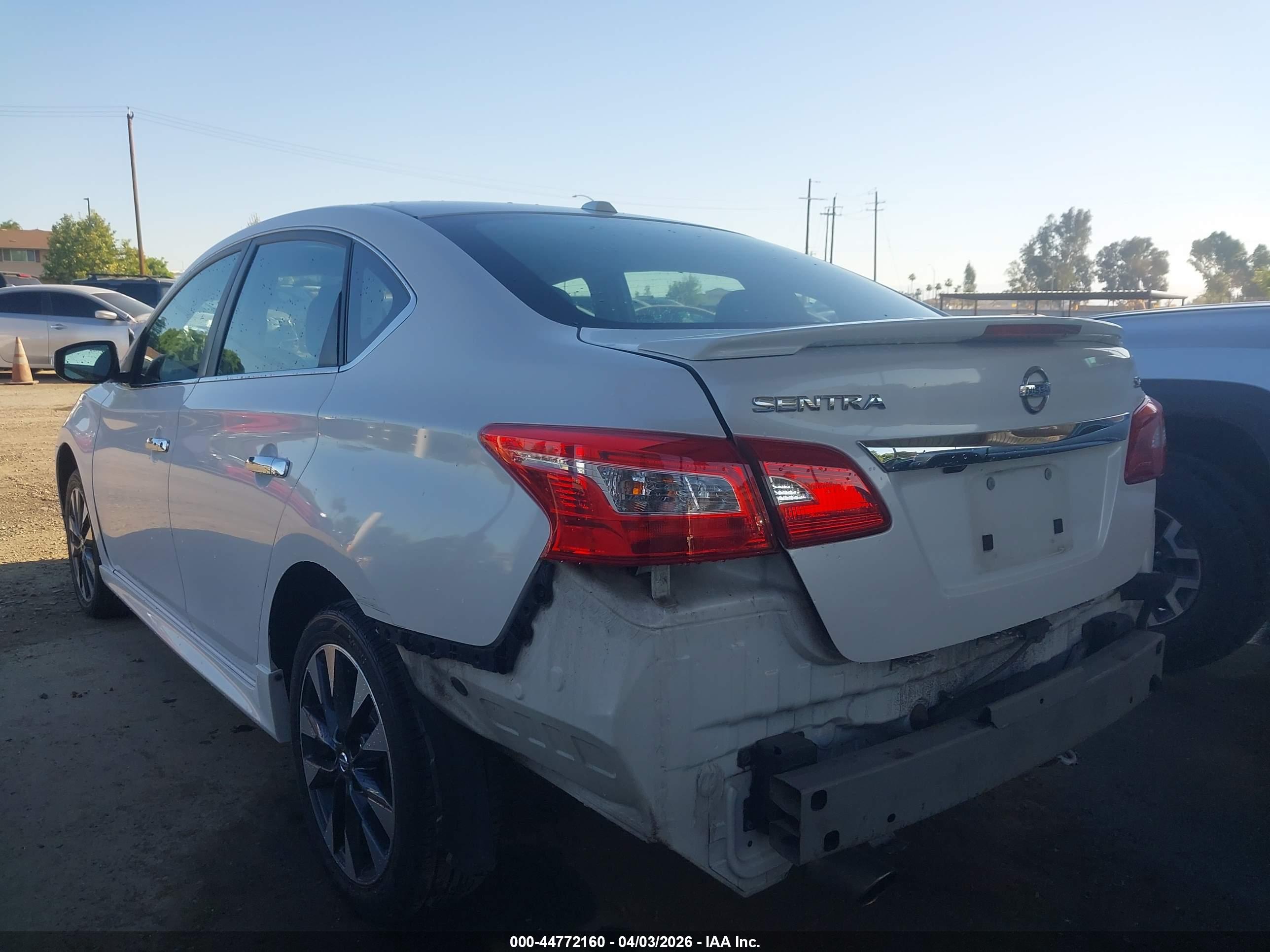 NISSAN SENTRA image 3