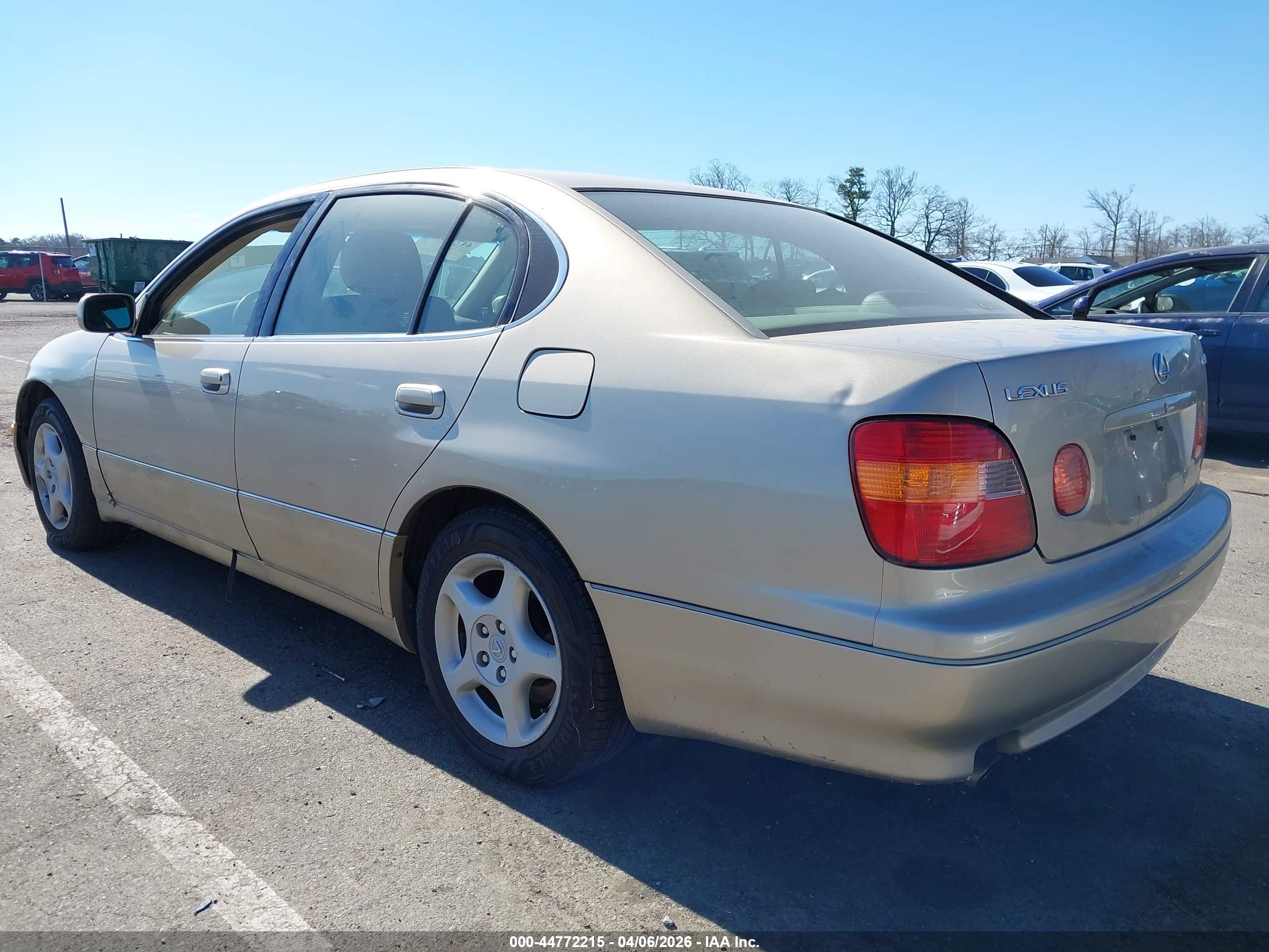 LEXUS GS image 3