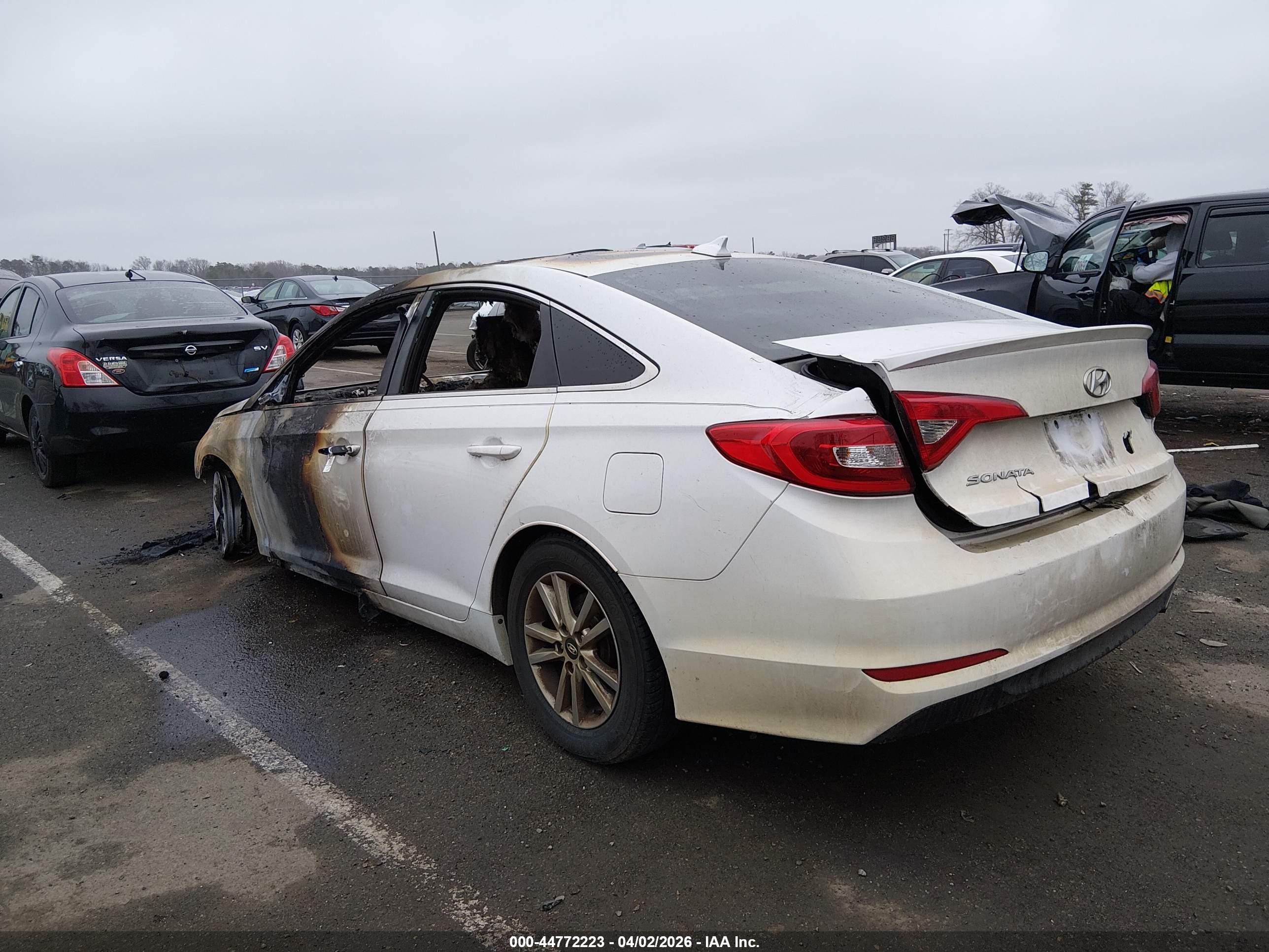 HYUNDAI SONATA image 3