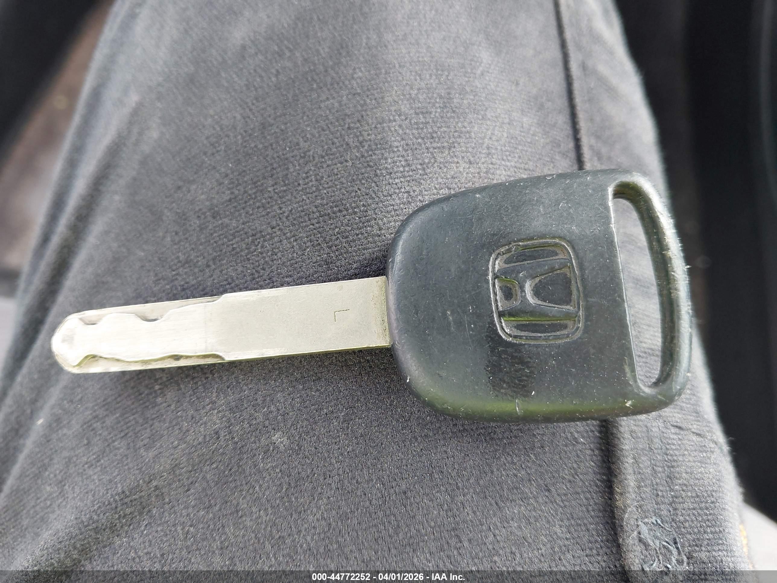 HONDA FIT image 11