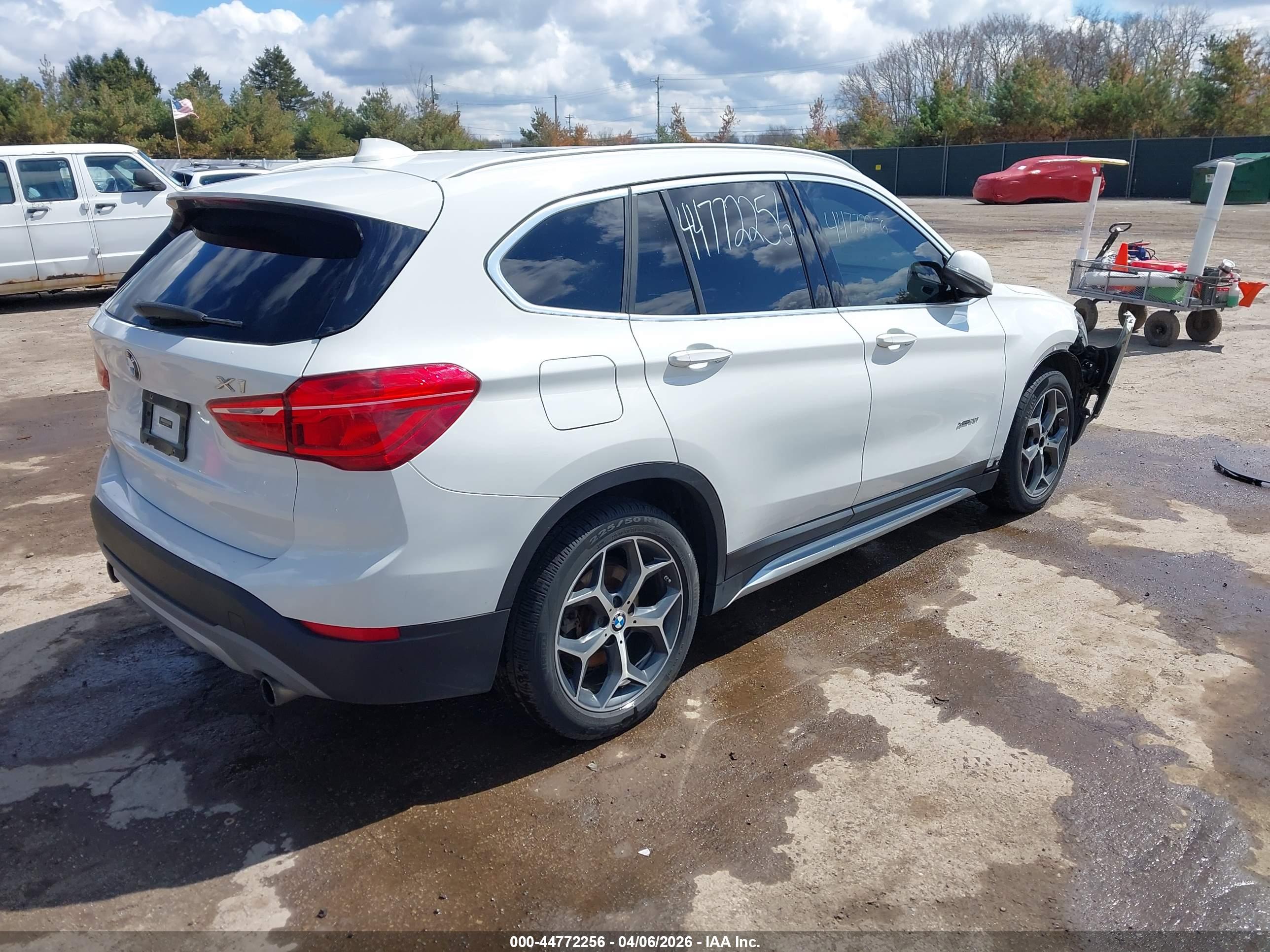 BMW X1 image 4