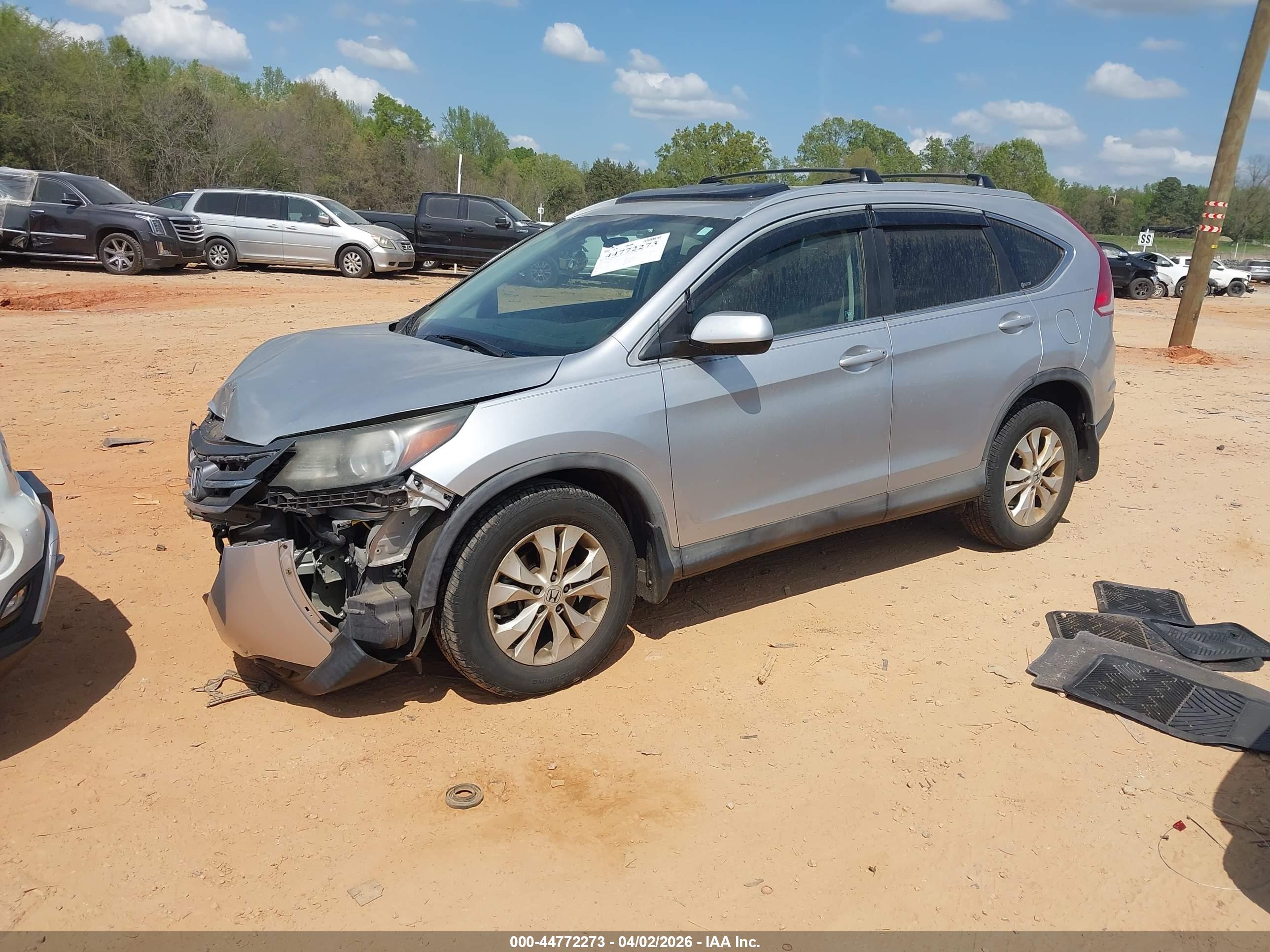 HONDA CR-V image 2