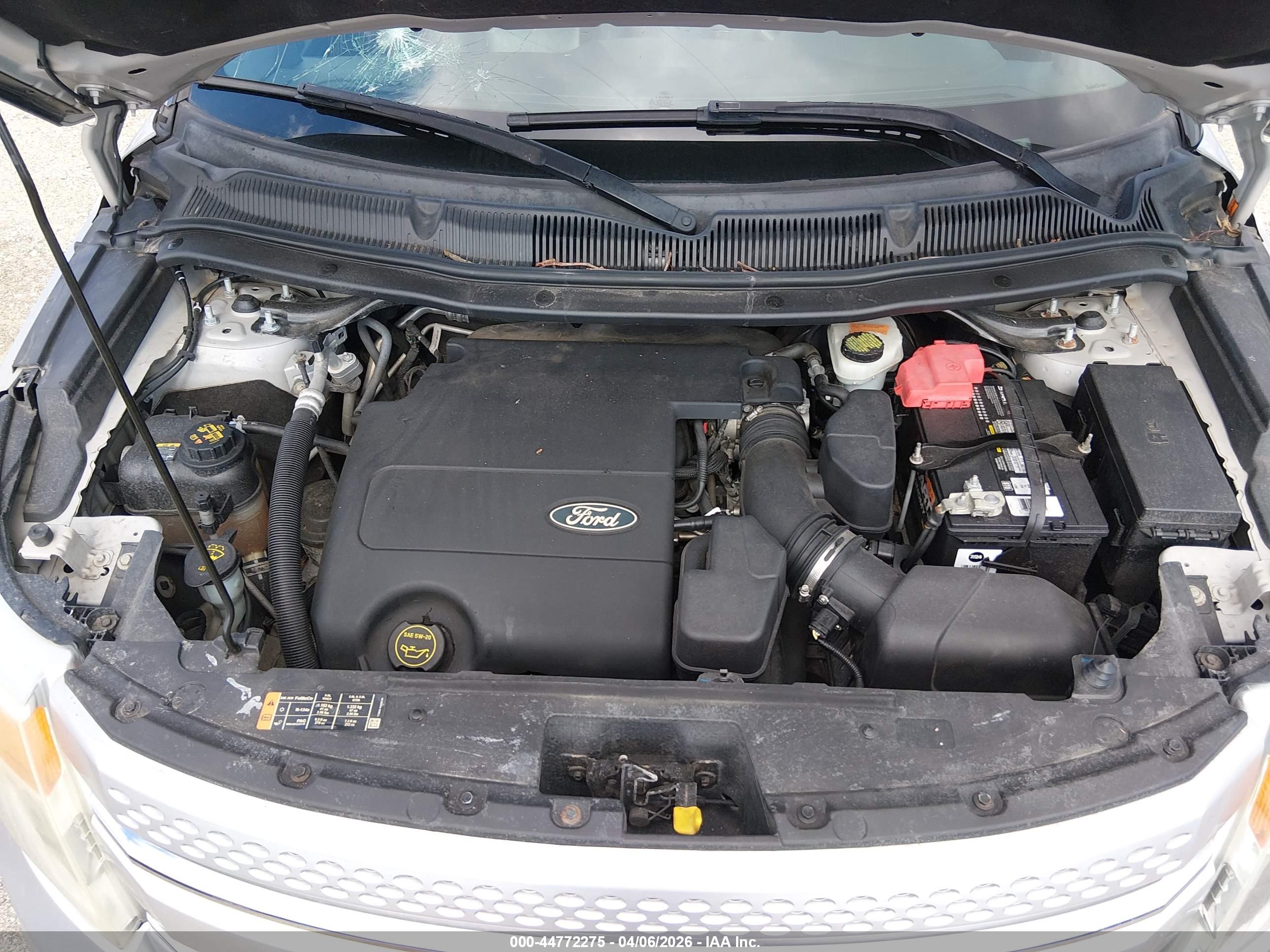 FORD EXPLORER image 10