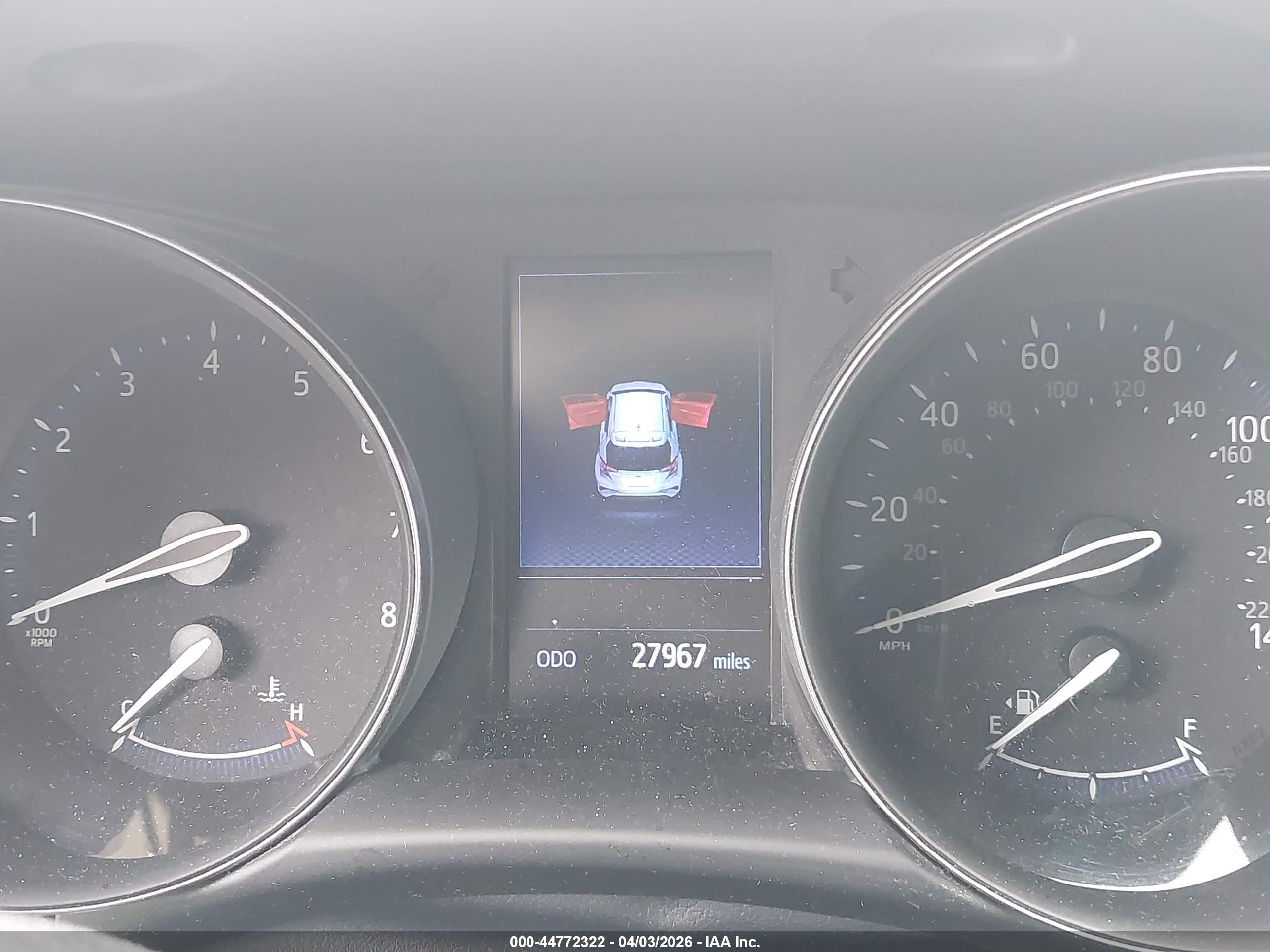 TOYOTA C-HR image 7