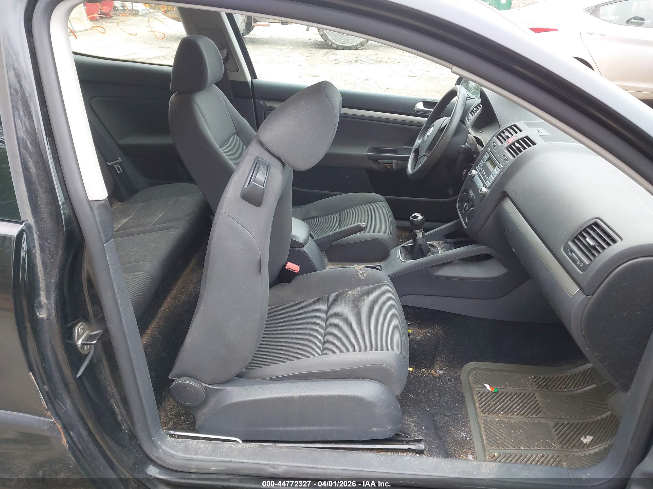 VOLKSWAGEN RABBIT image 5