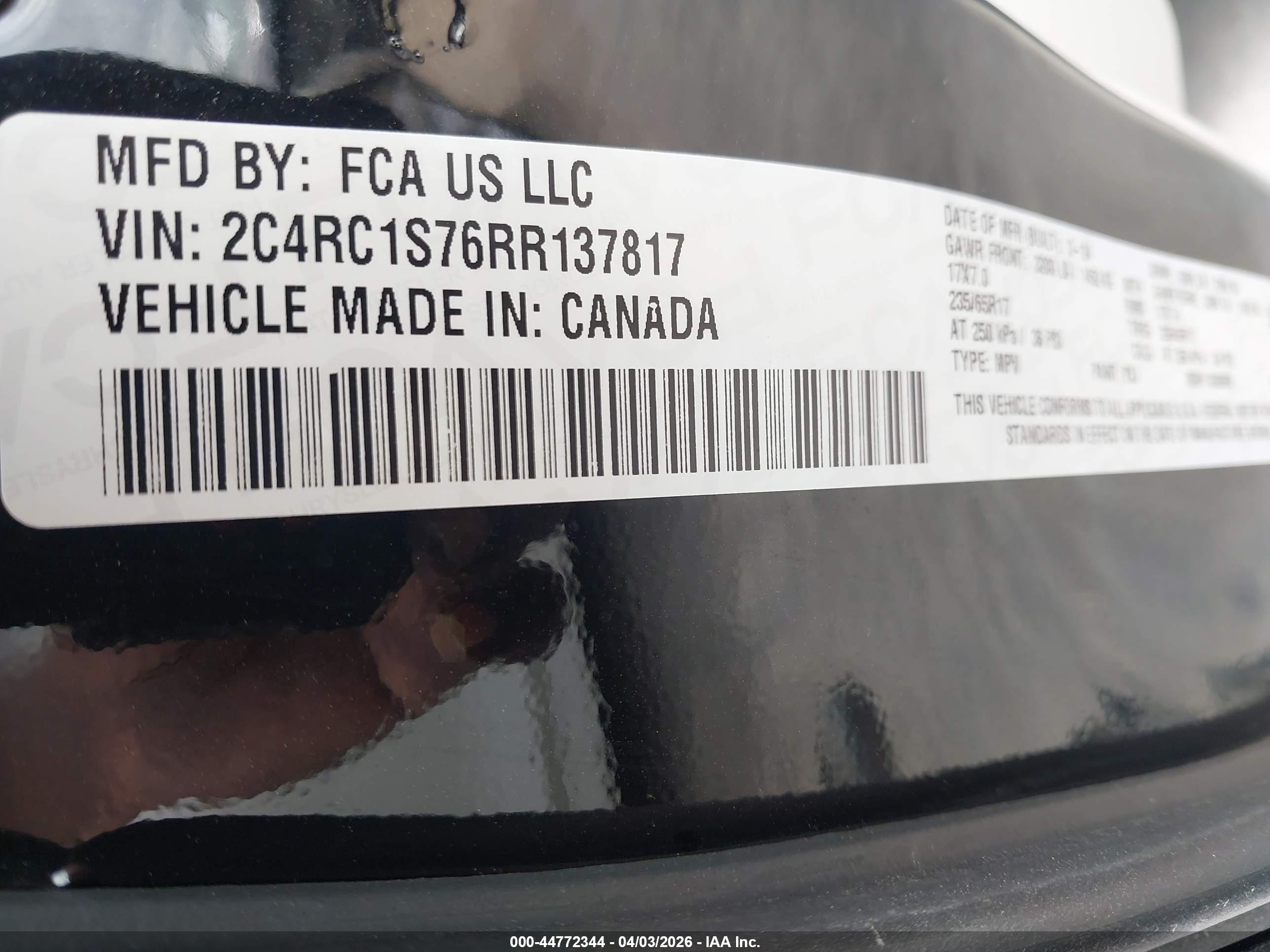 CHRYSLER PACIFICA image 9