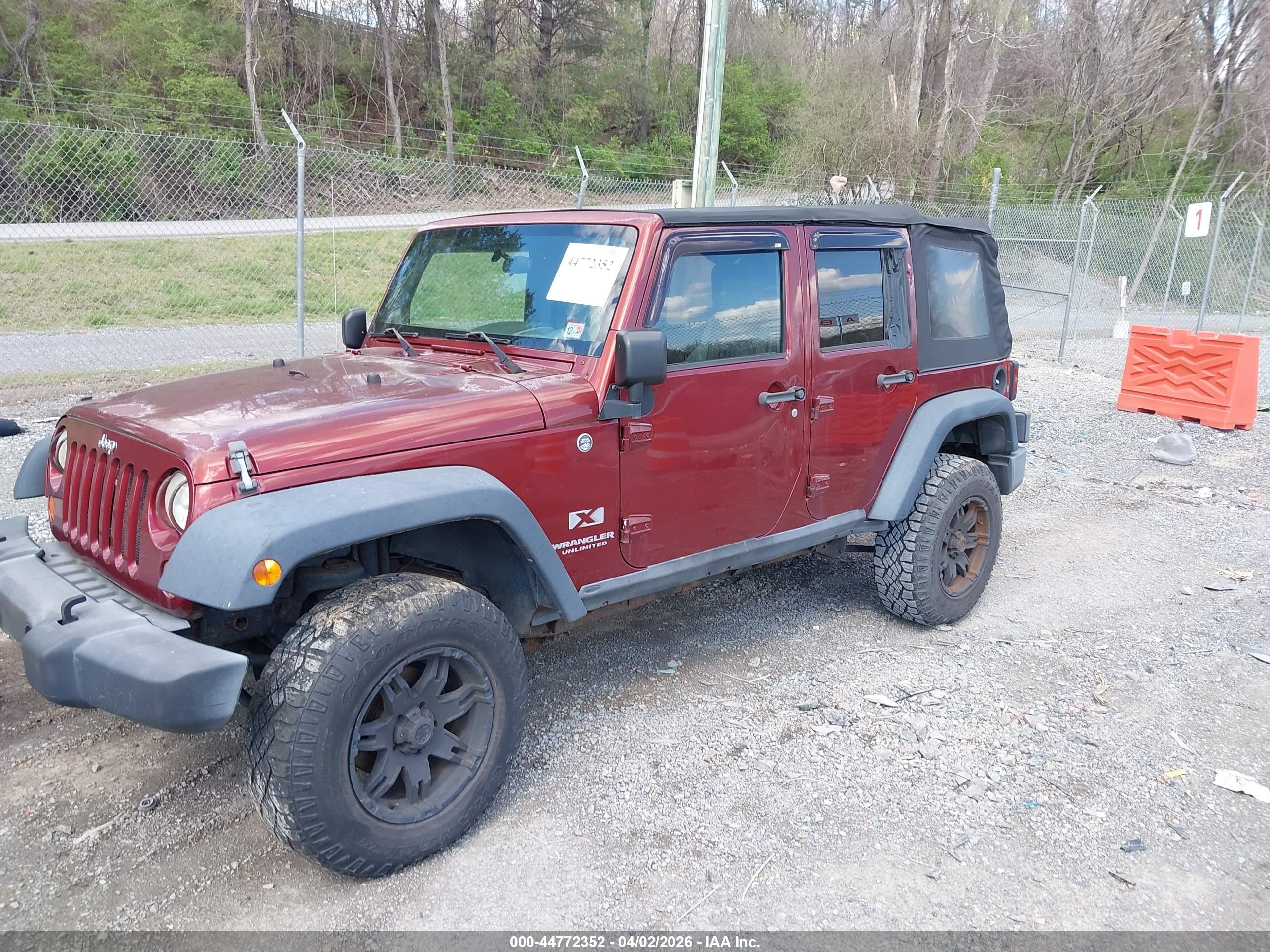 JEEP WRANGLER image 2