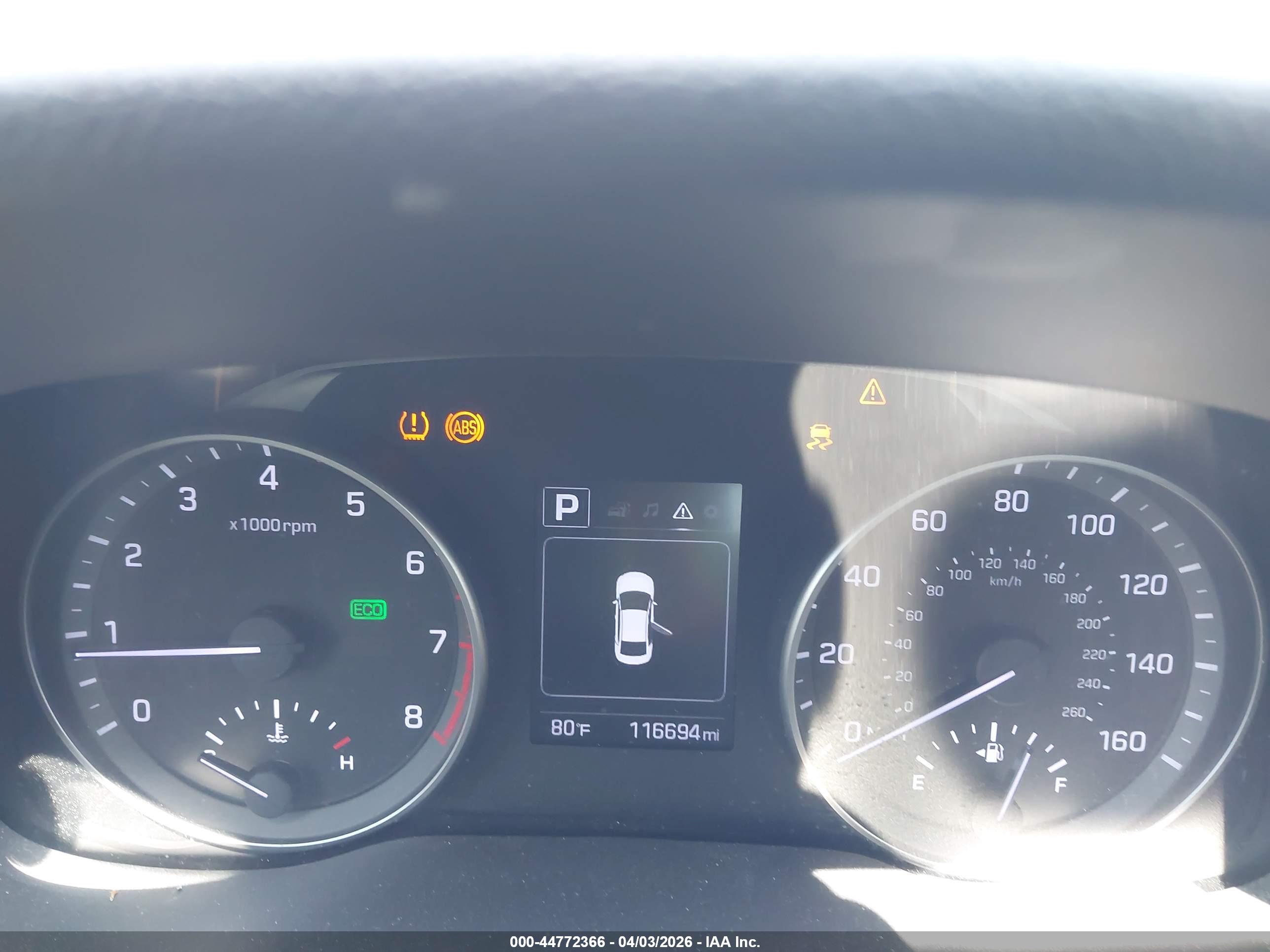 HYUNDAI ELANTRA image 7