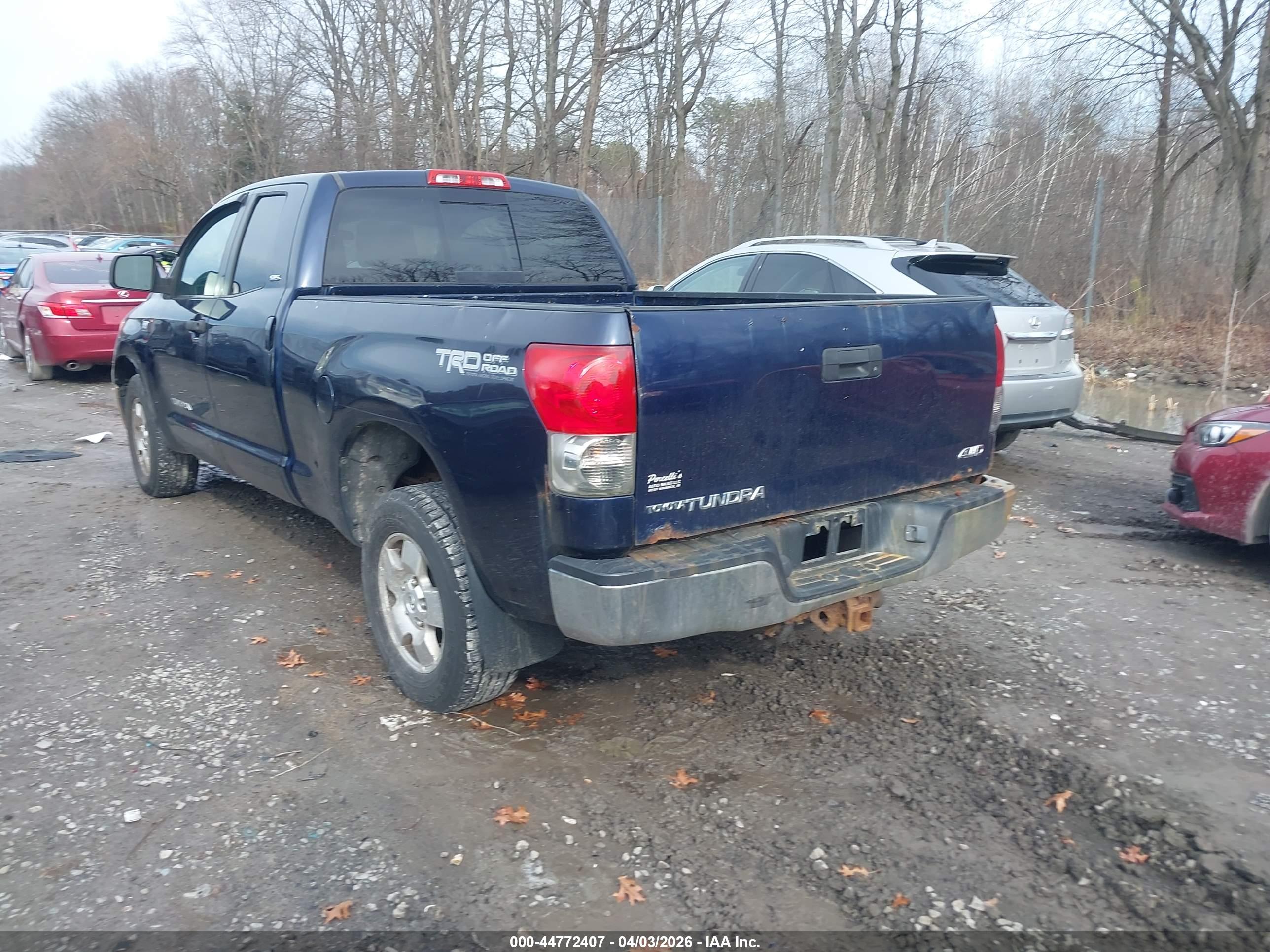 TOYOTA TUNDRA image 3