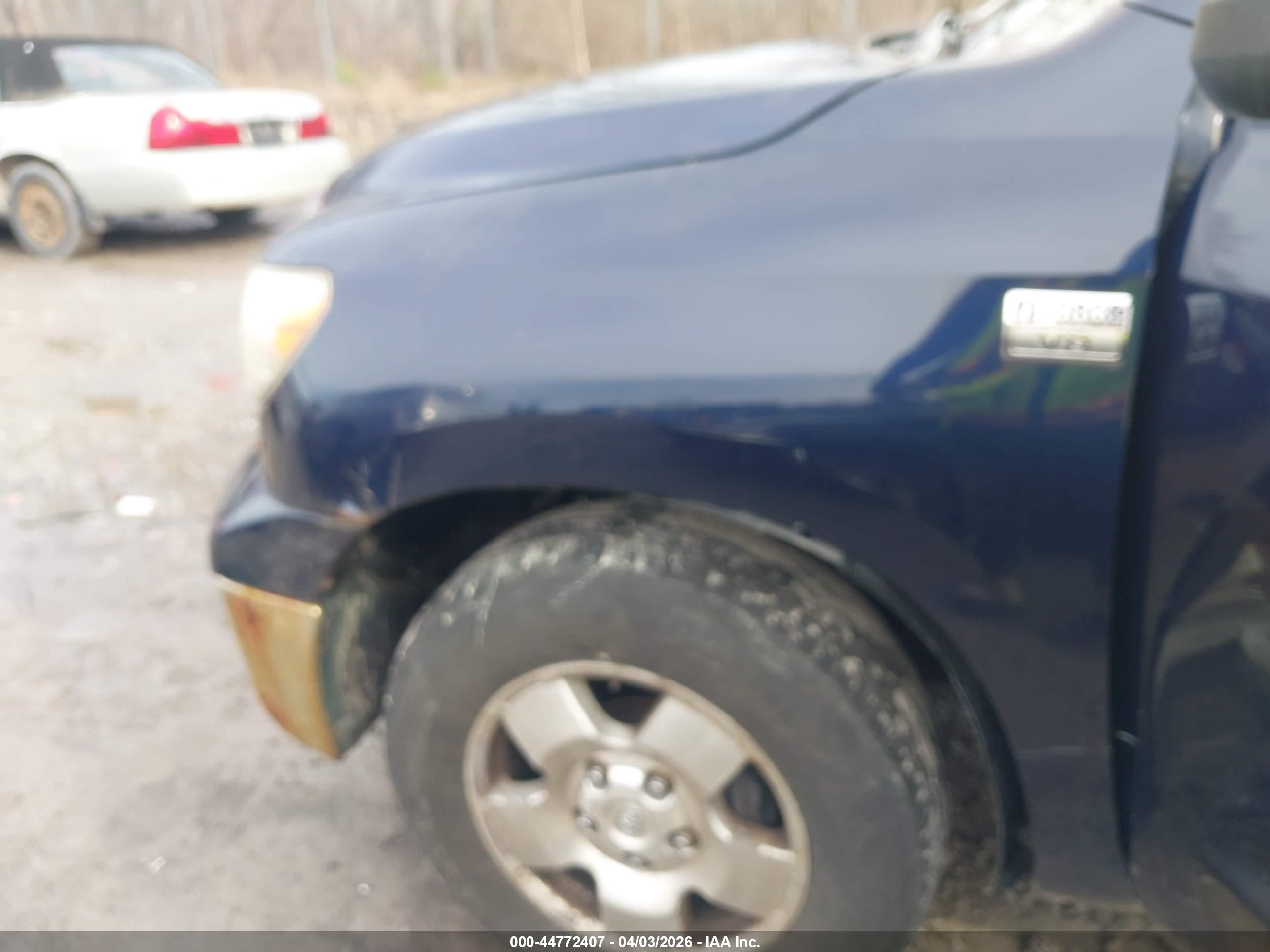 TOYOTA TUNDRA image 6