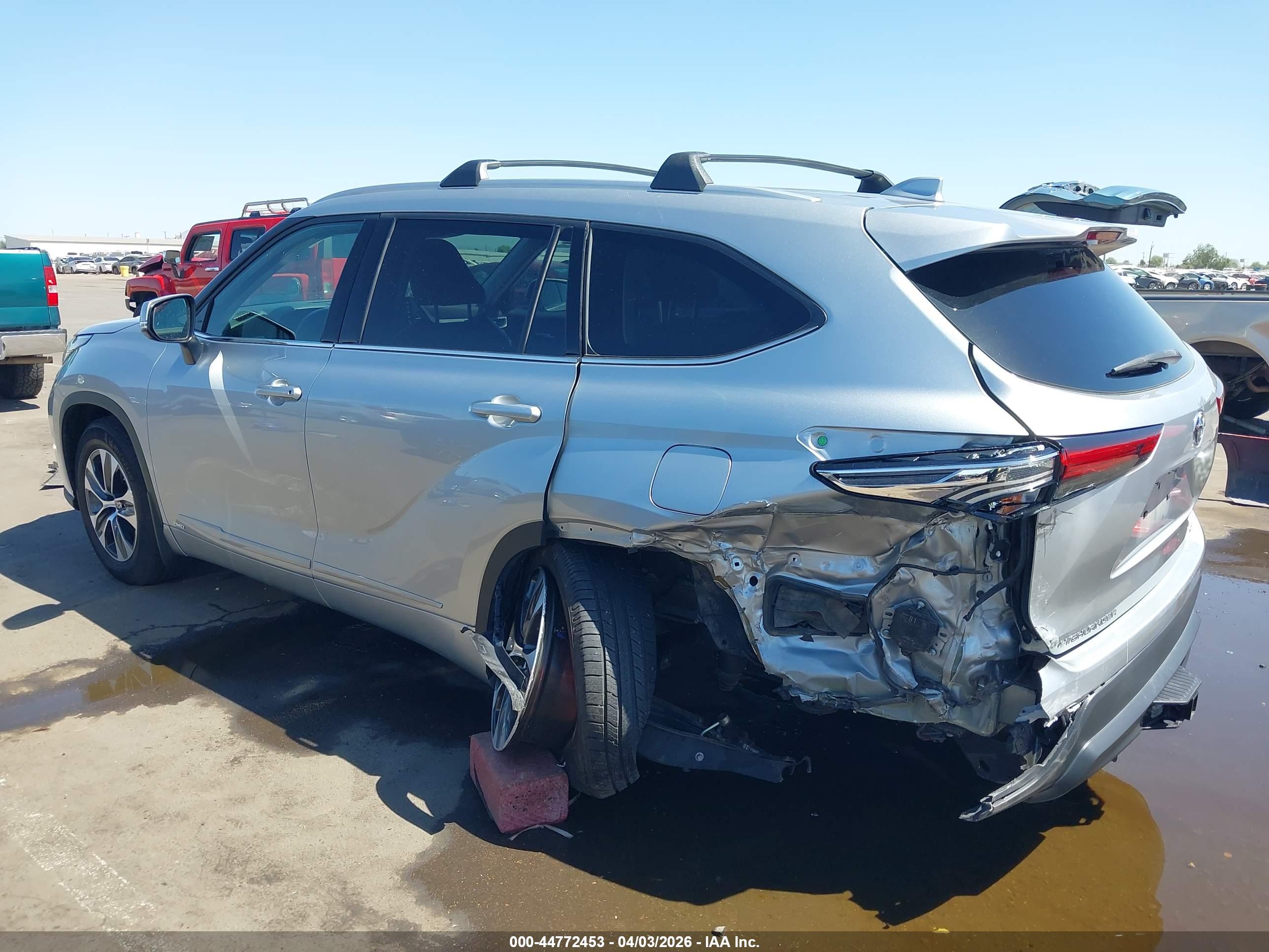 TOYOTA HIGHLANDER image 6