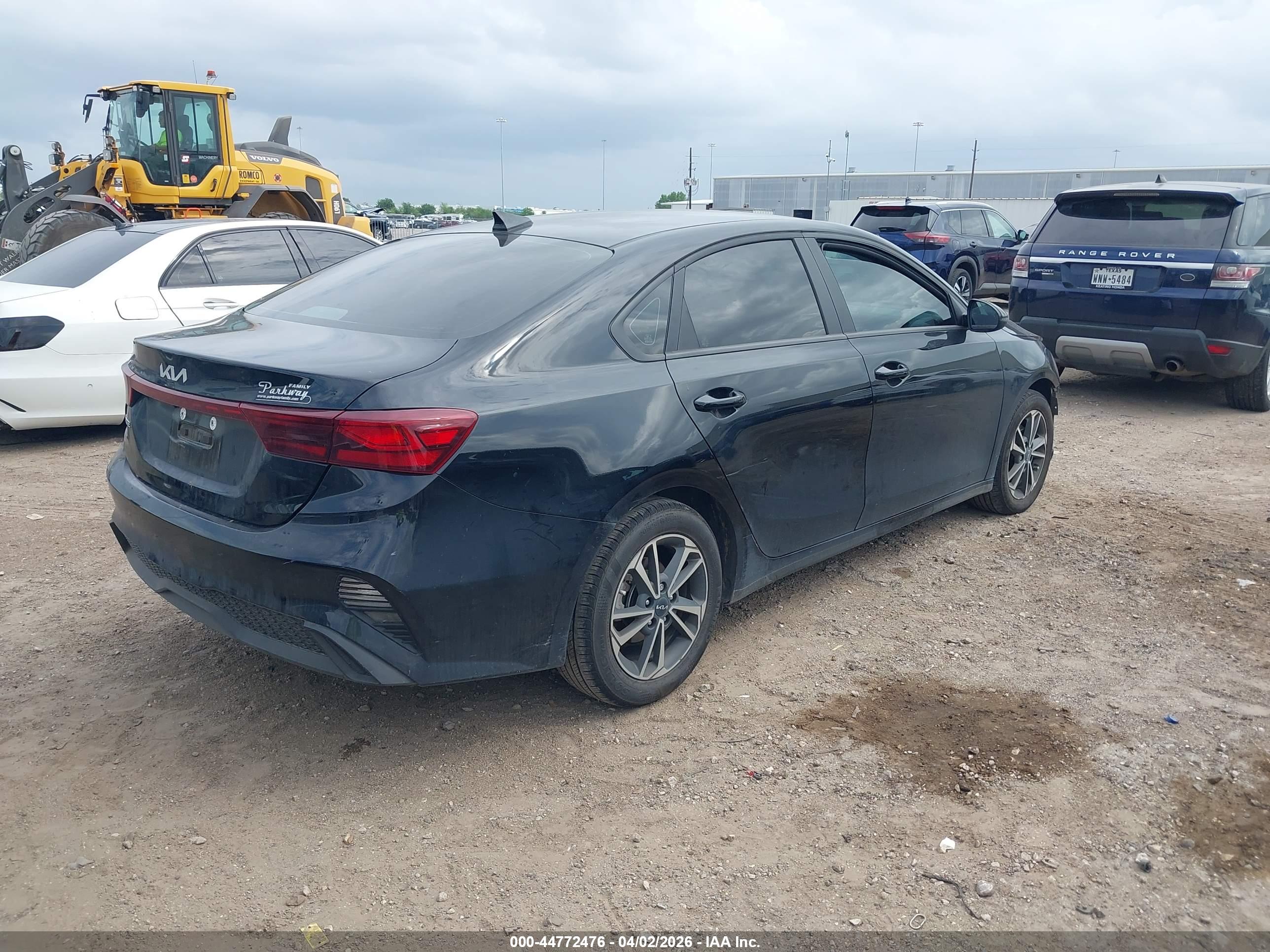KIA FORTE image 4