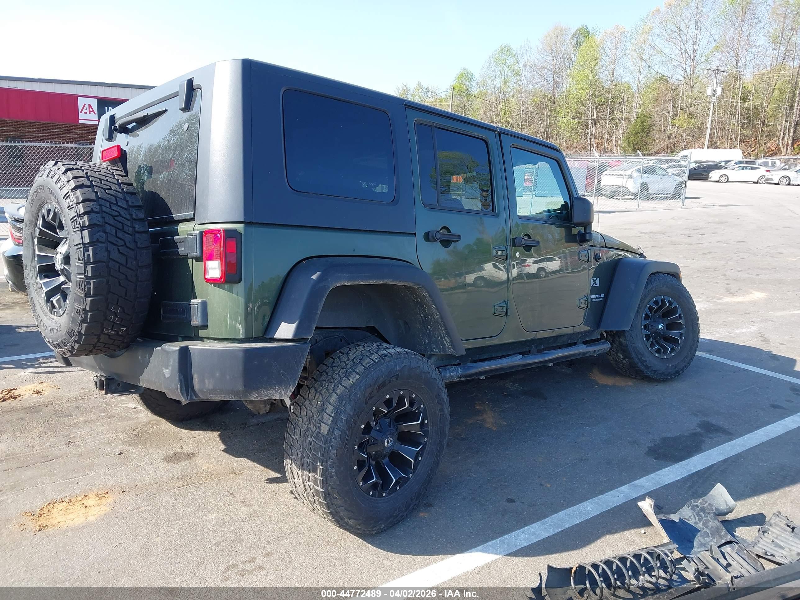 JEEP WRANGLER image 4