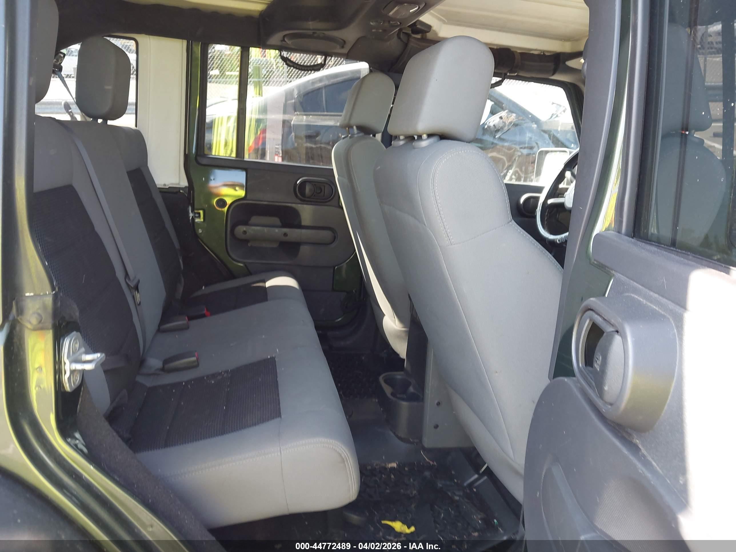 JEEP WRANGLER image 8