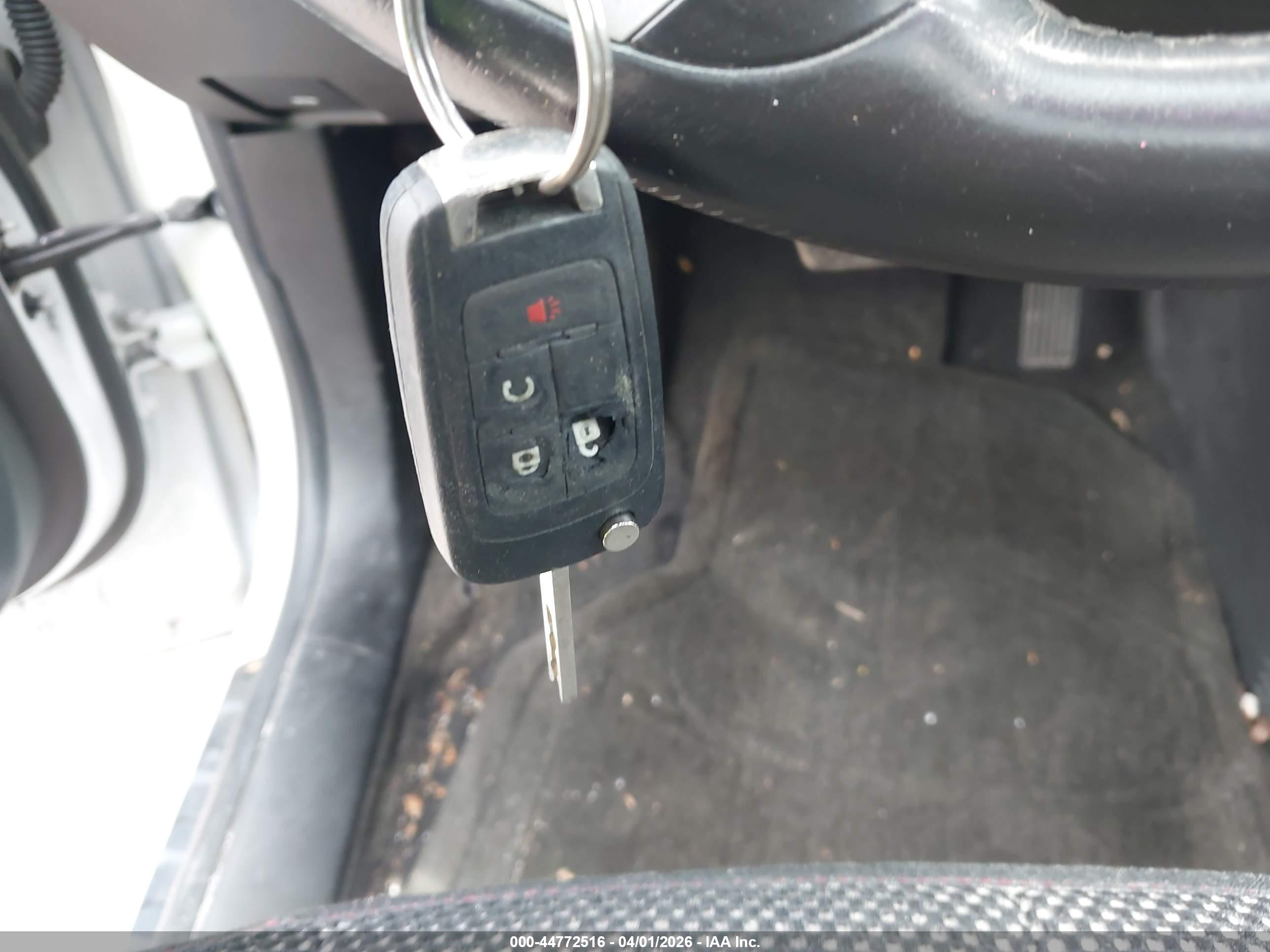 CHEVROLET EQUINOX image 11