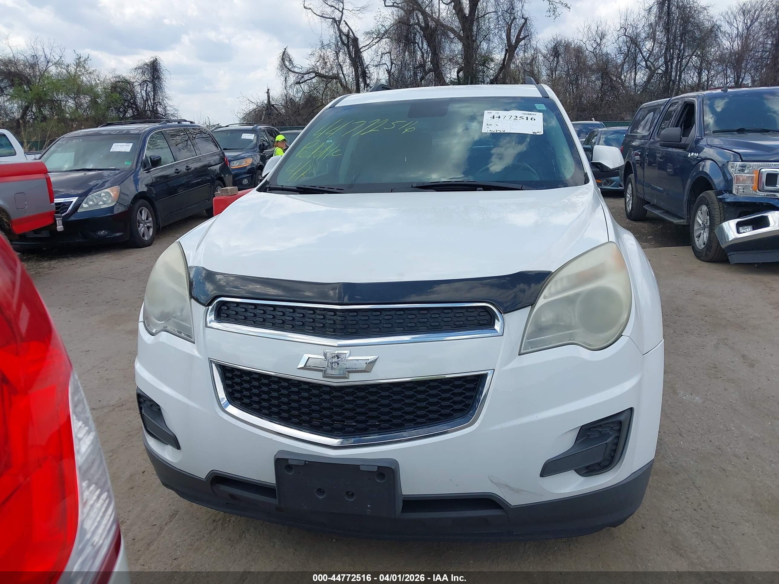 CHEVROLET EQUINOX image 6