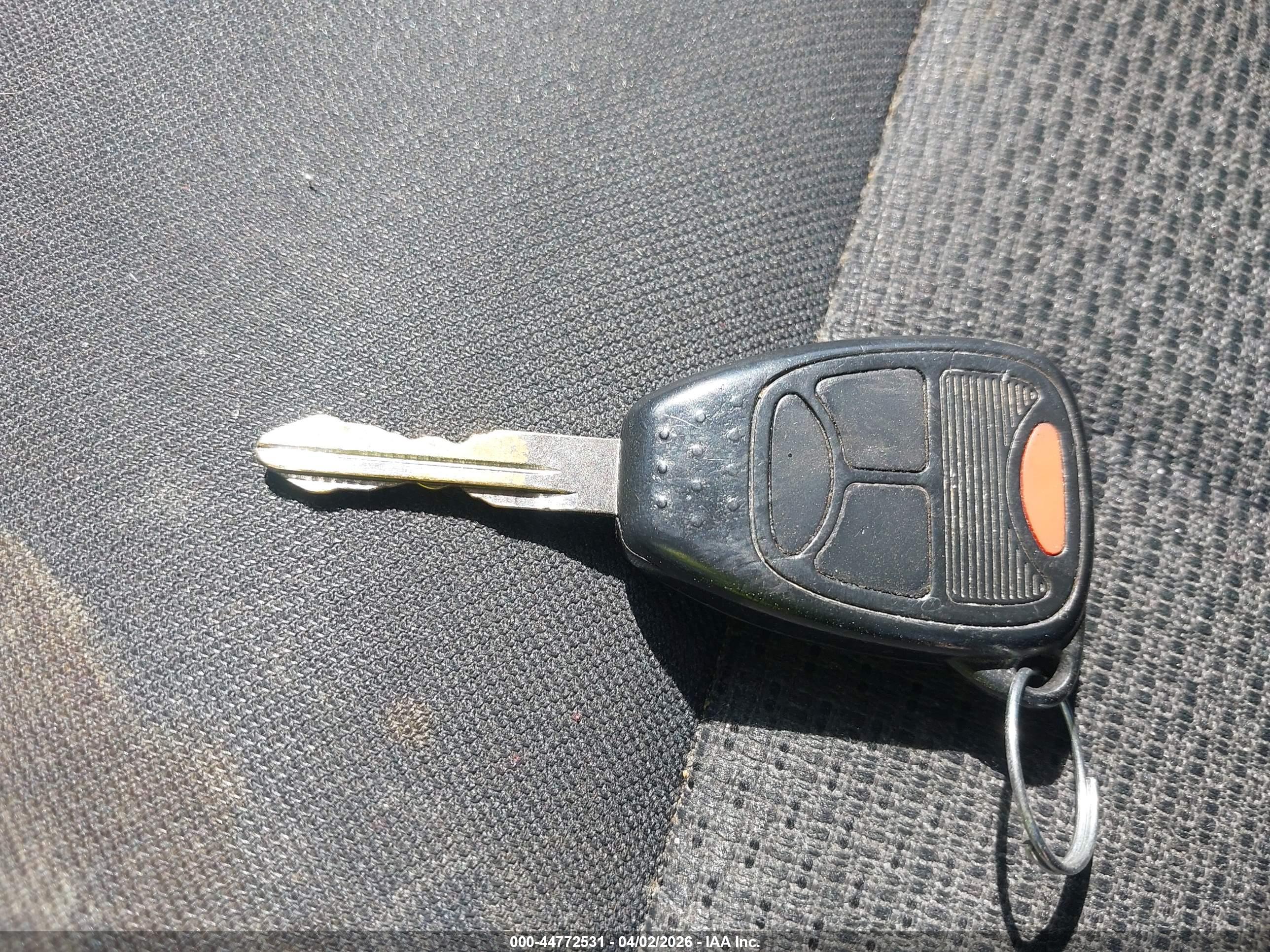 JEEP LIBERTY image 11