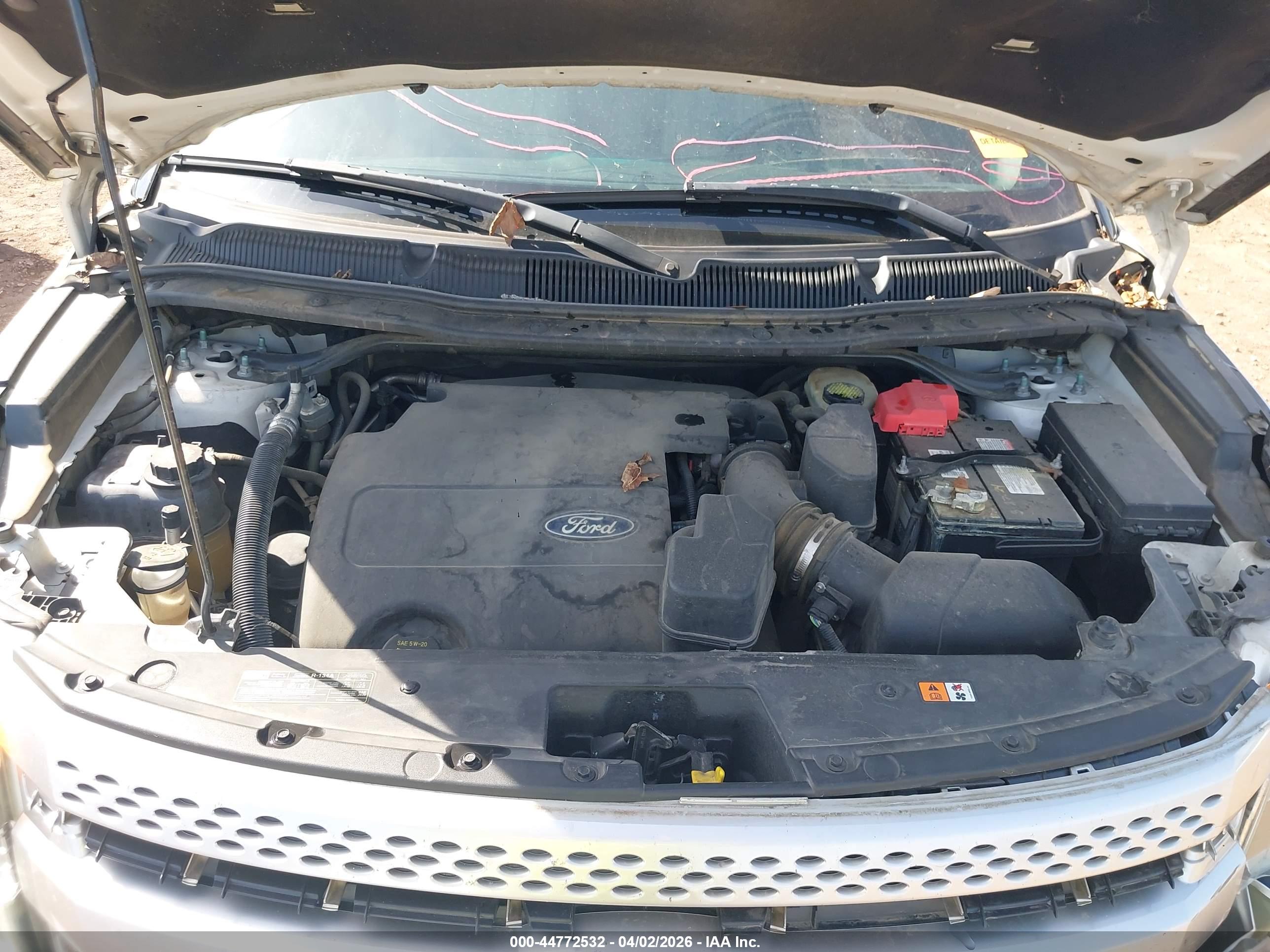 FORD EXPLORER image 10