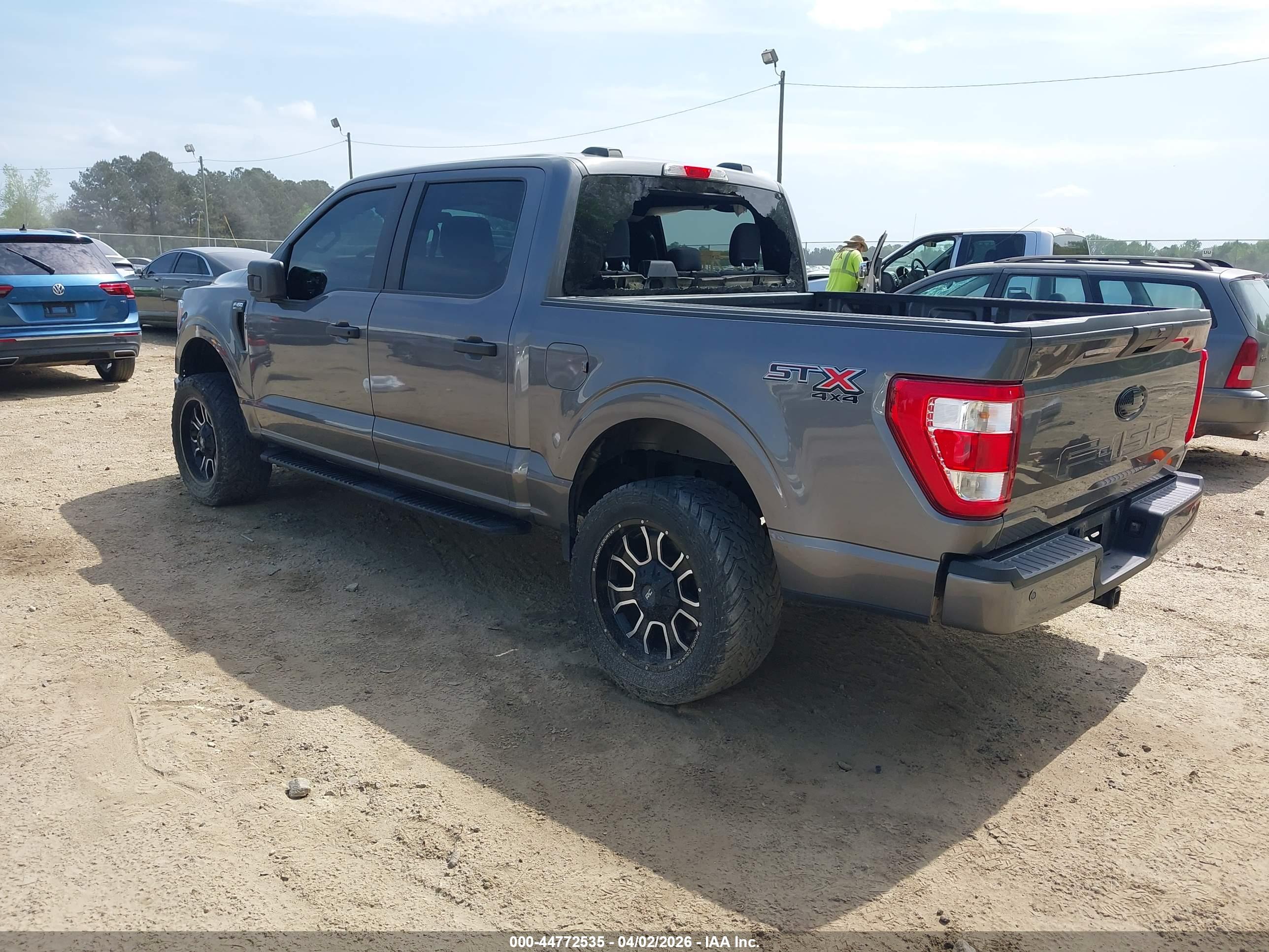 FORD F-150 image 3