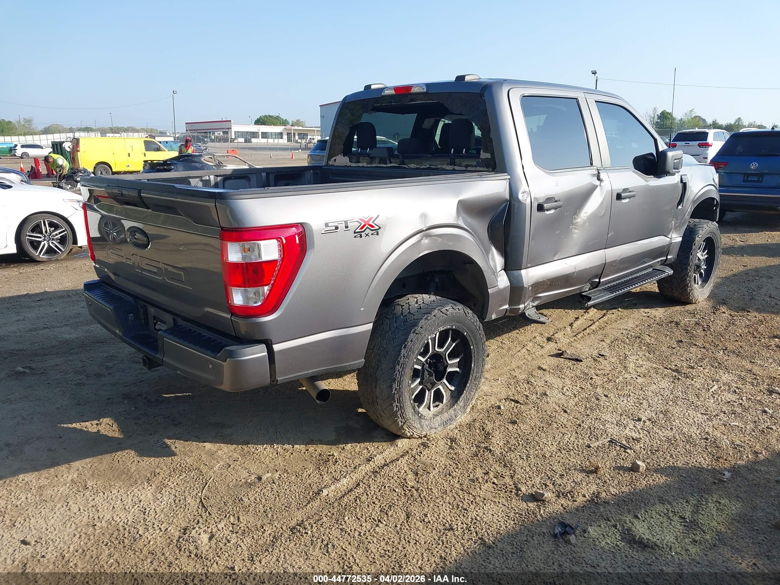 FORD F-150 image 4