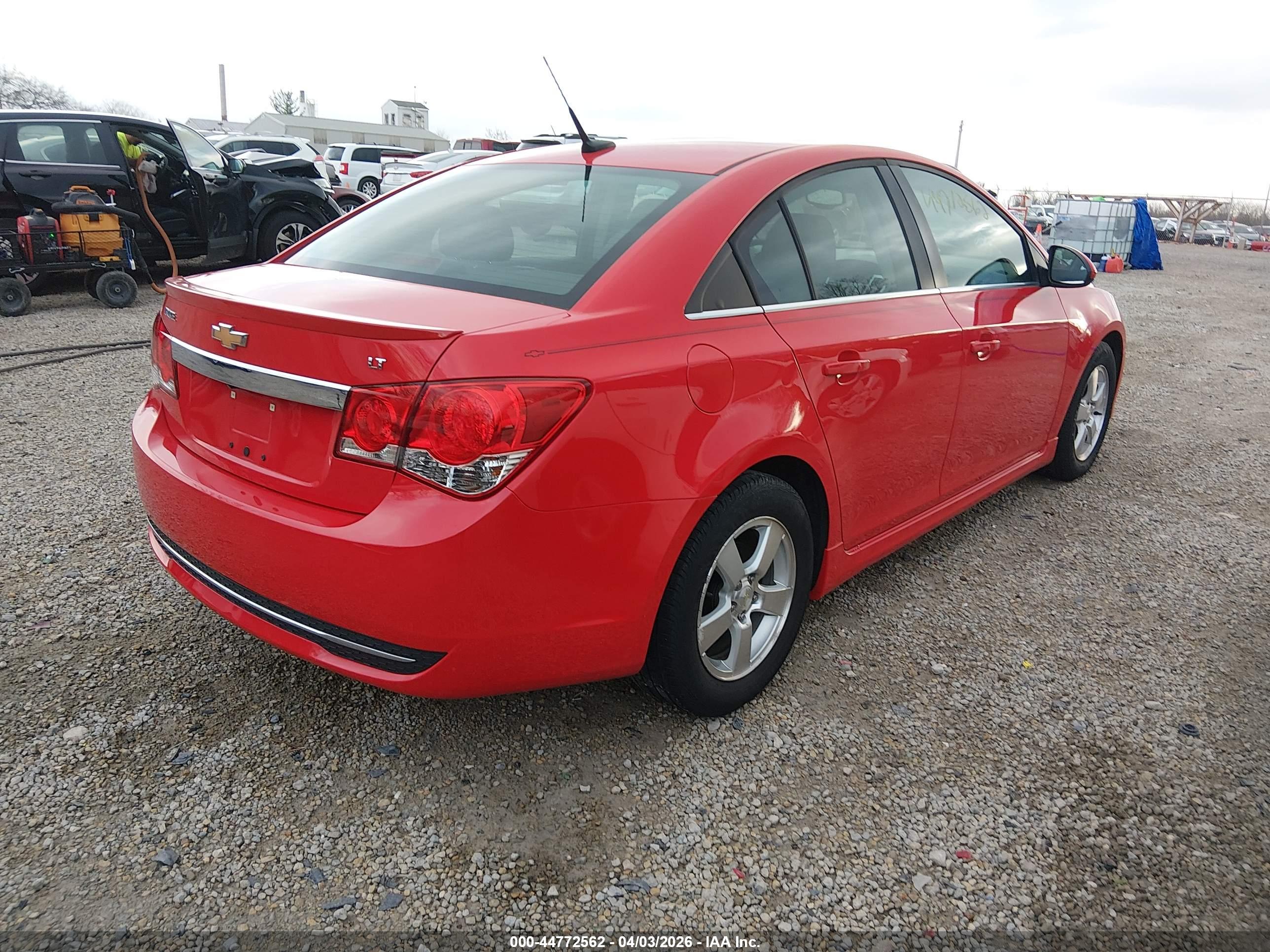 CHEVROLET CRUZE image 4
