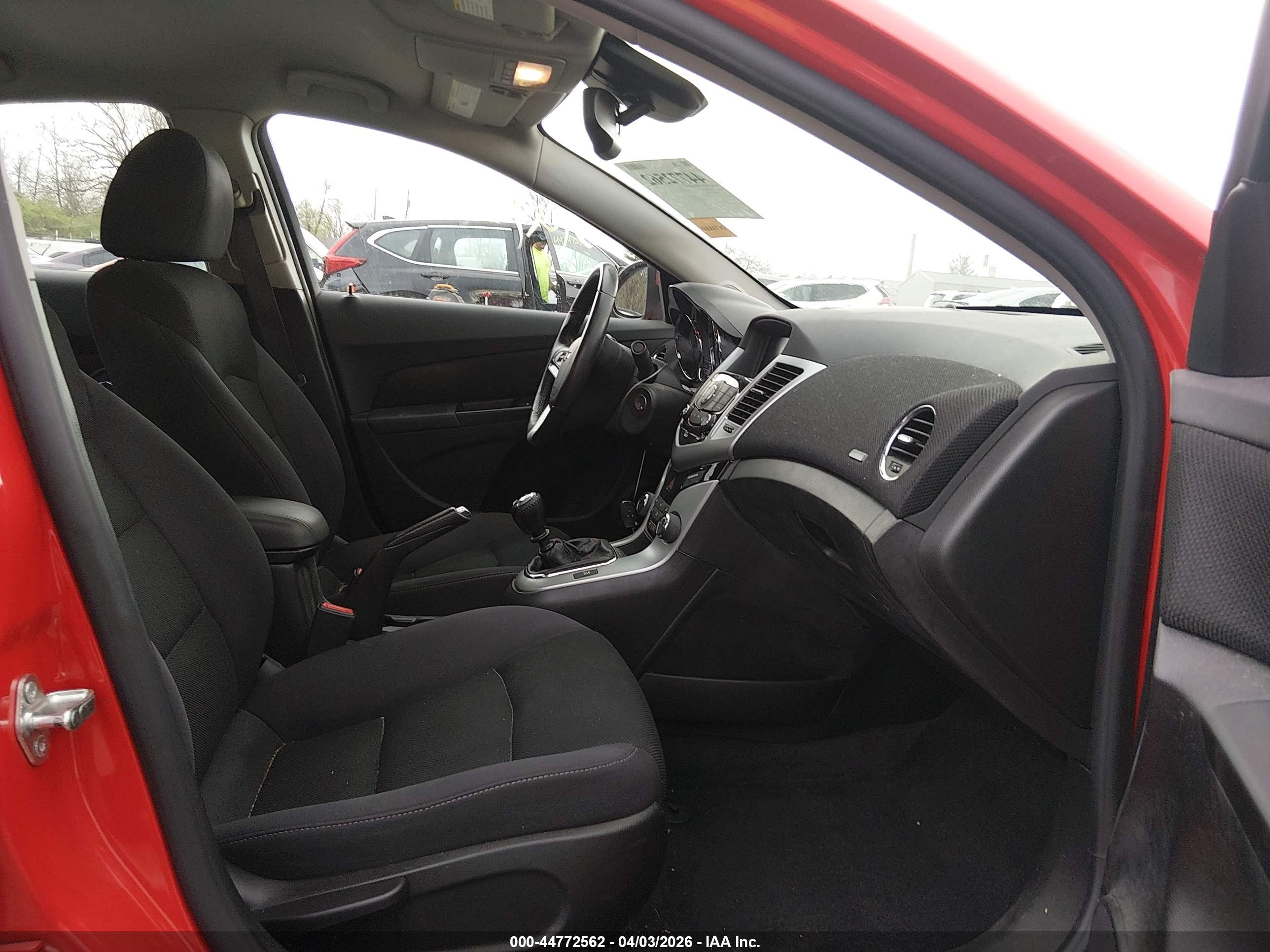 CHEVROLET CRUZE image 5