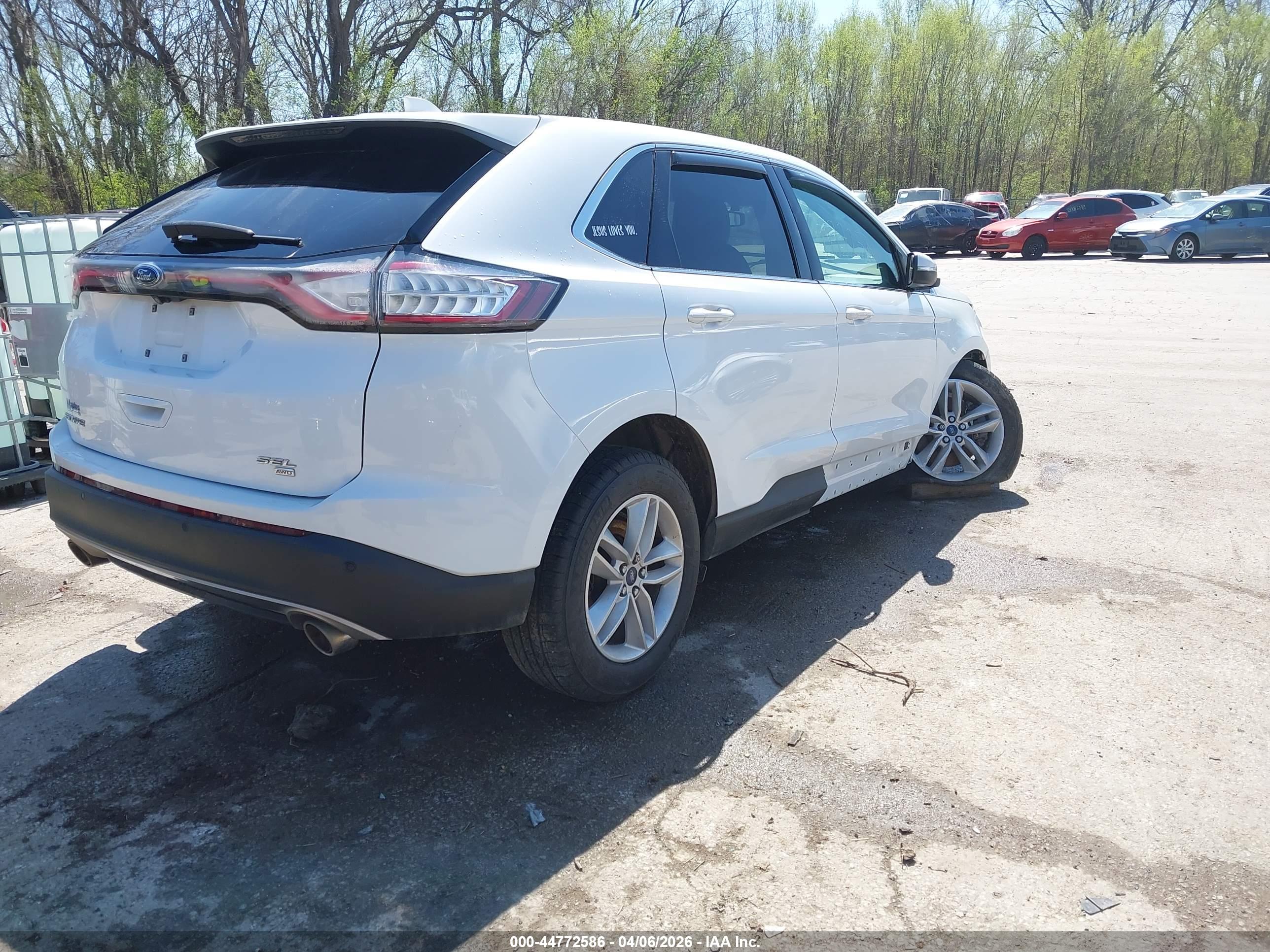 FORD EDGE image 4