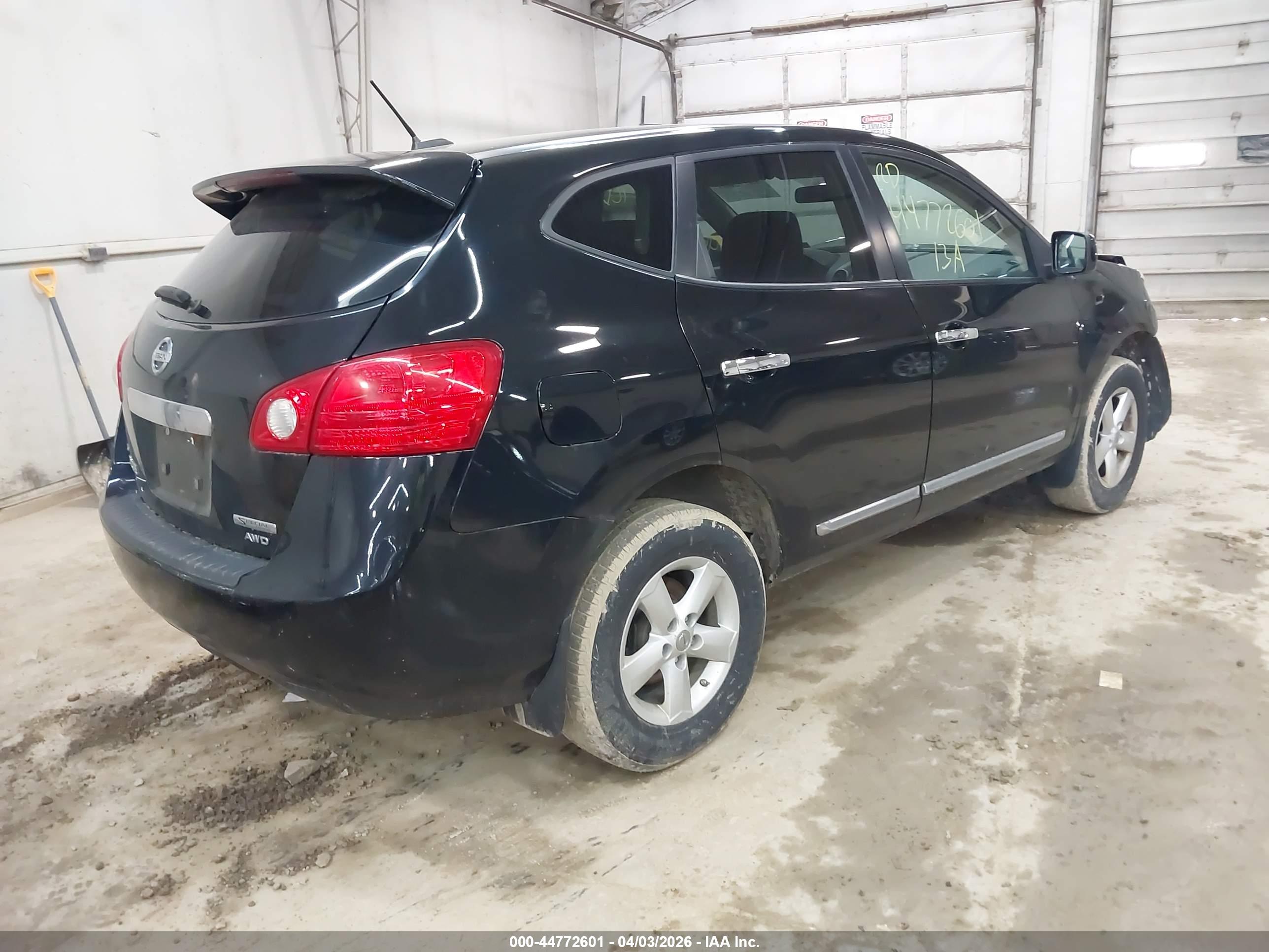 NISSAN ROGUE image 4