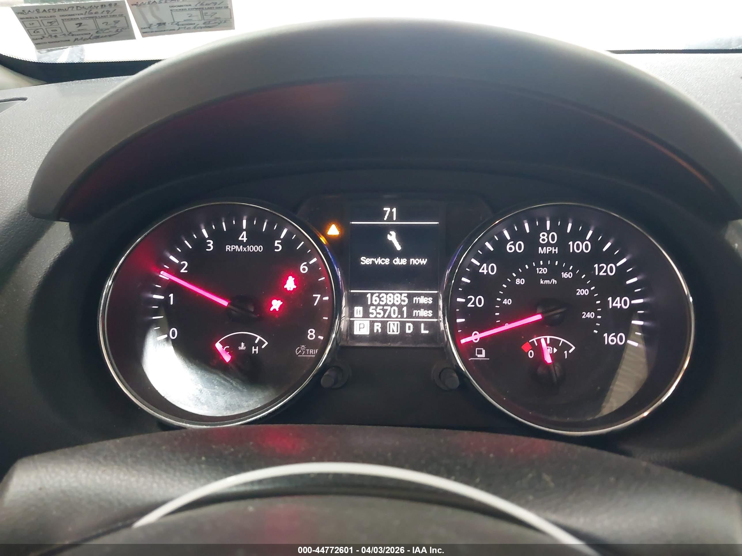 NISSAN ROGUE image 7