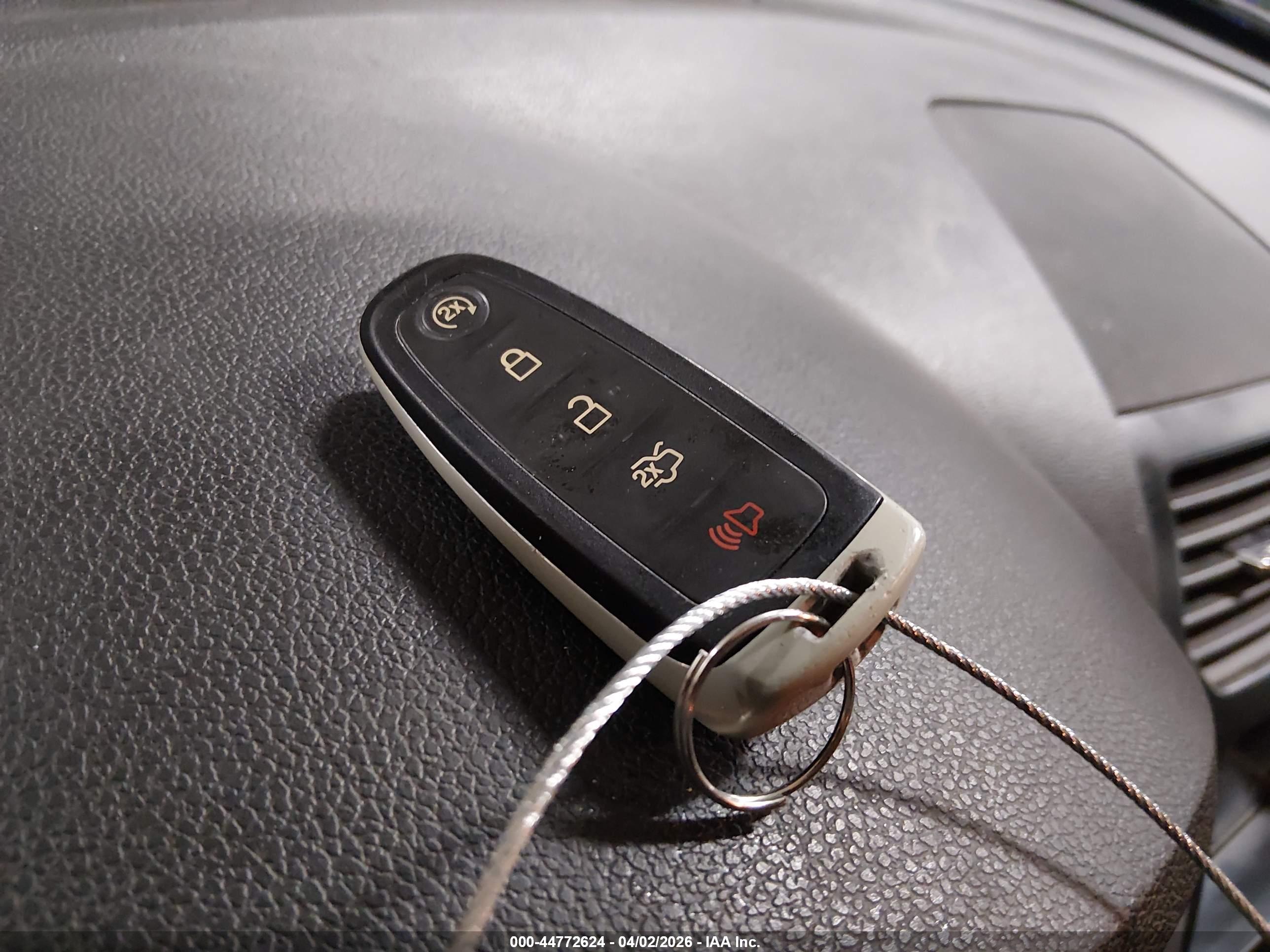 FORD EXPLORER image 11