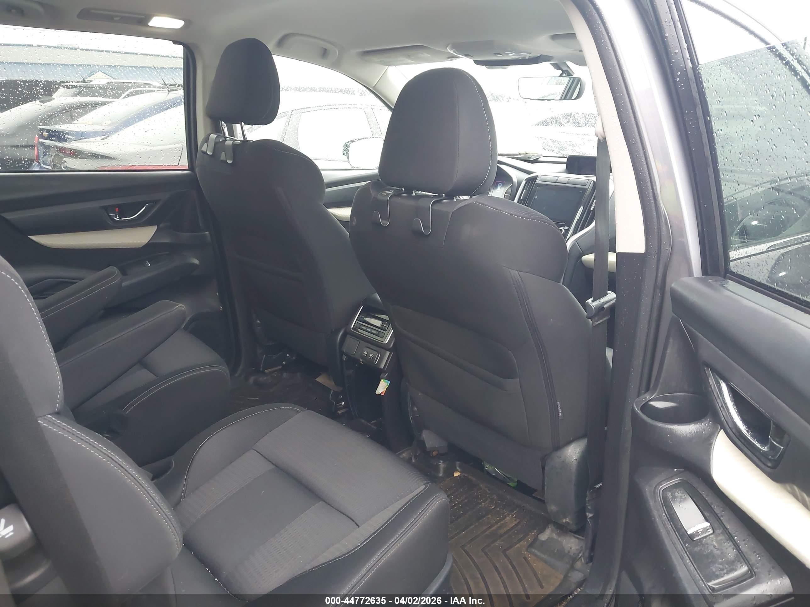 SUBARU ASCENT image 8