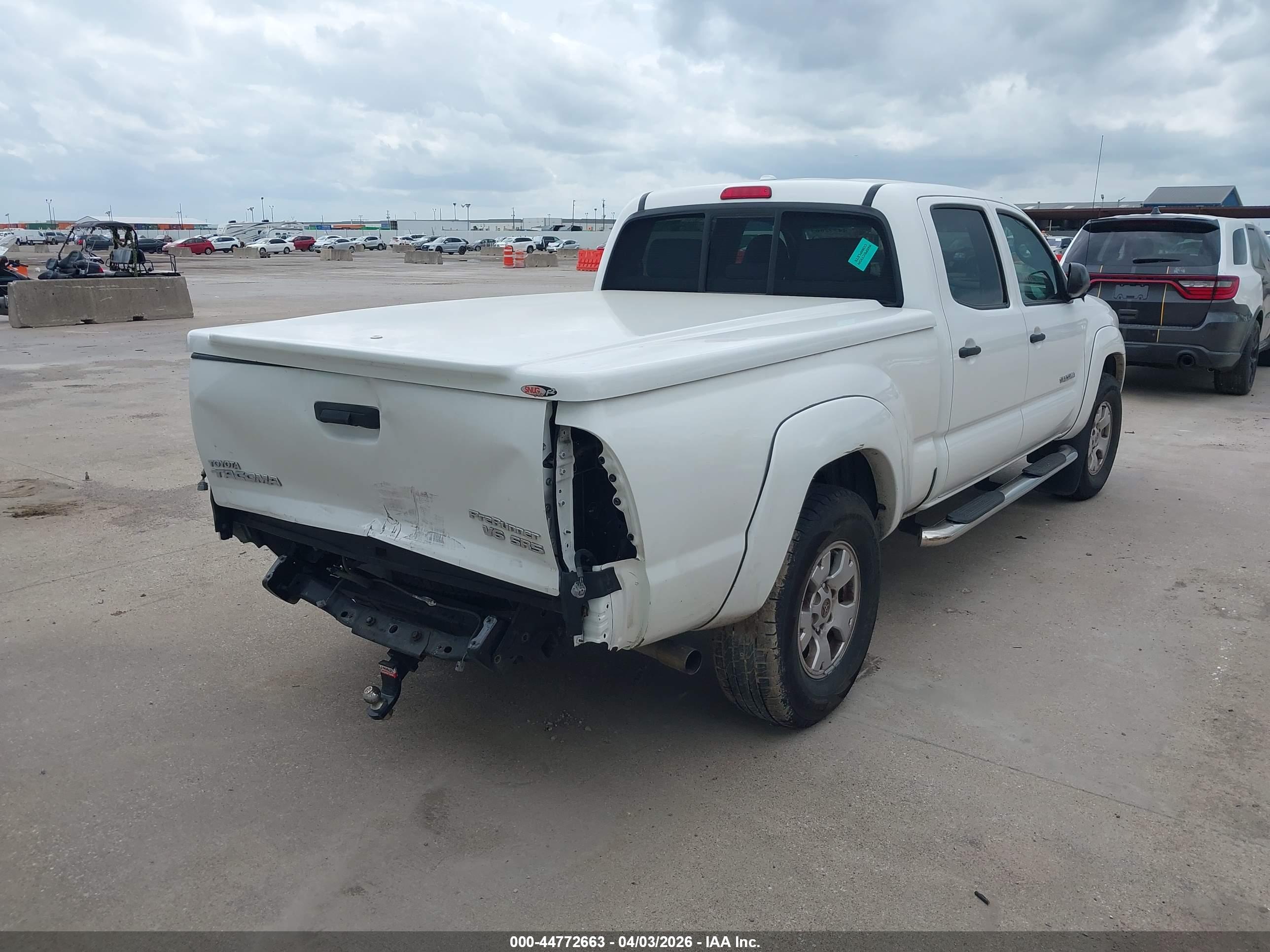 TOYOTA TACOMA image 4