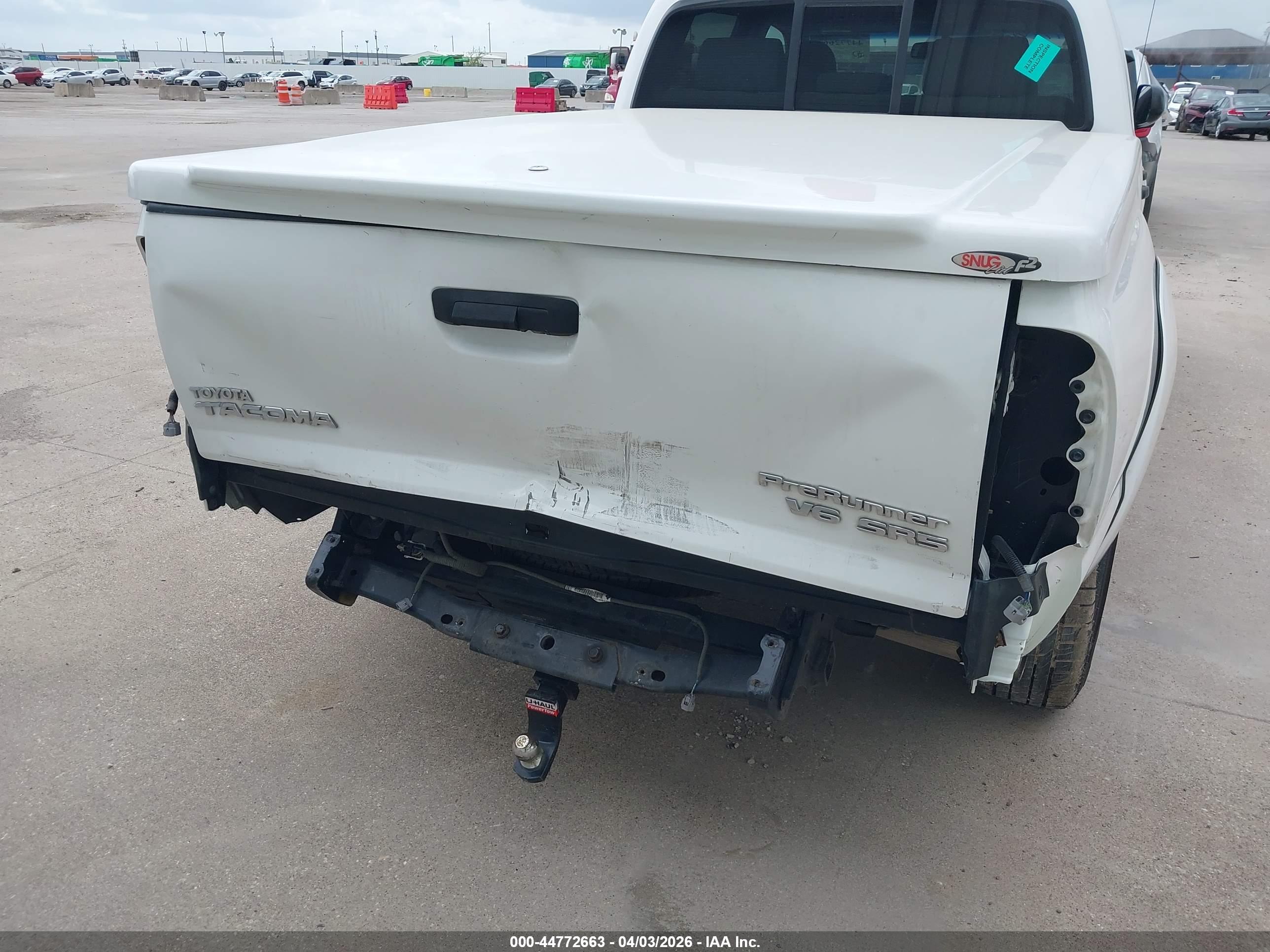 TOYOTA TACOMA image 6