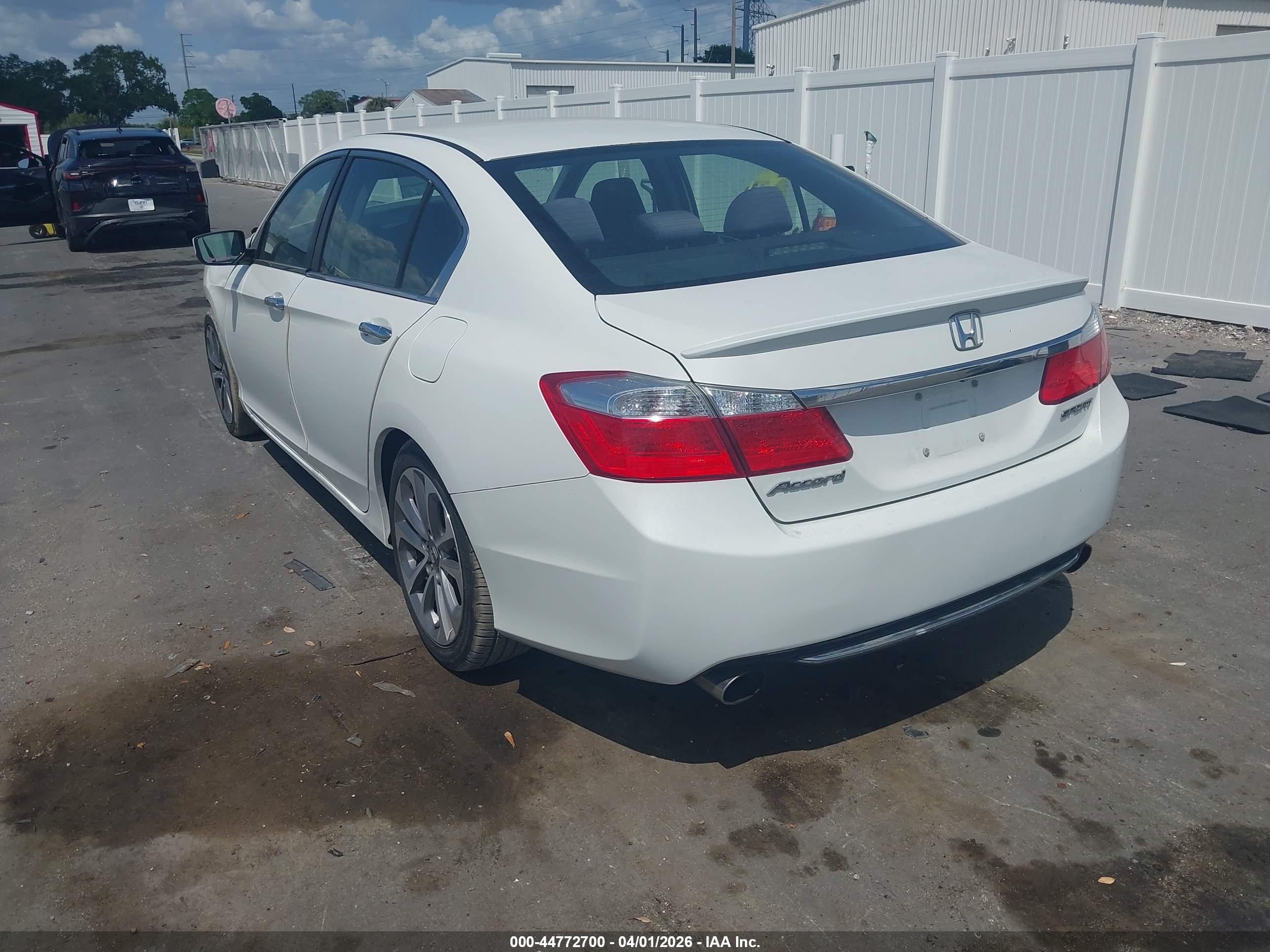 HONDA ACCORD image 3