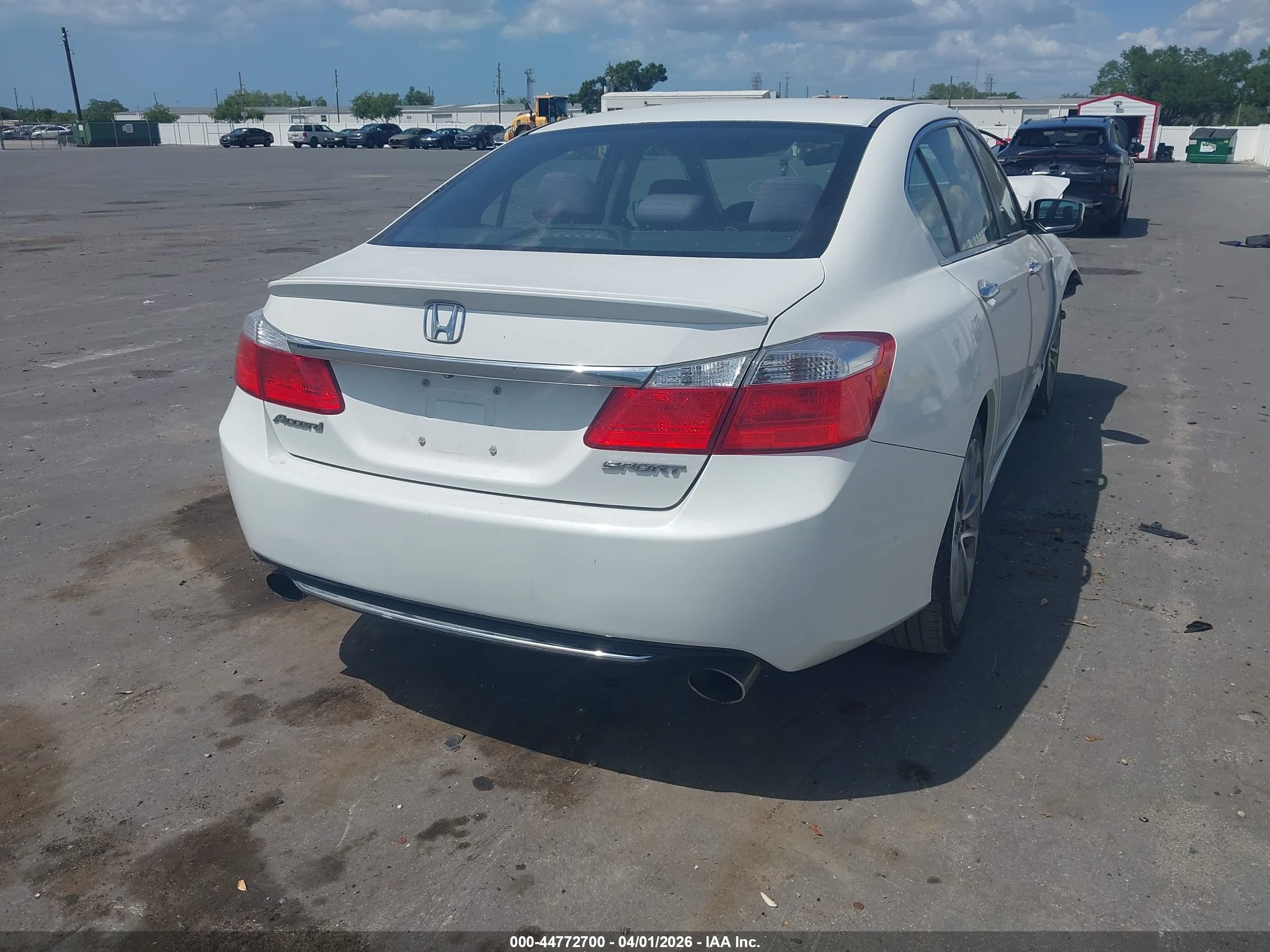HONDA ACCORD image 4