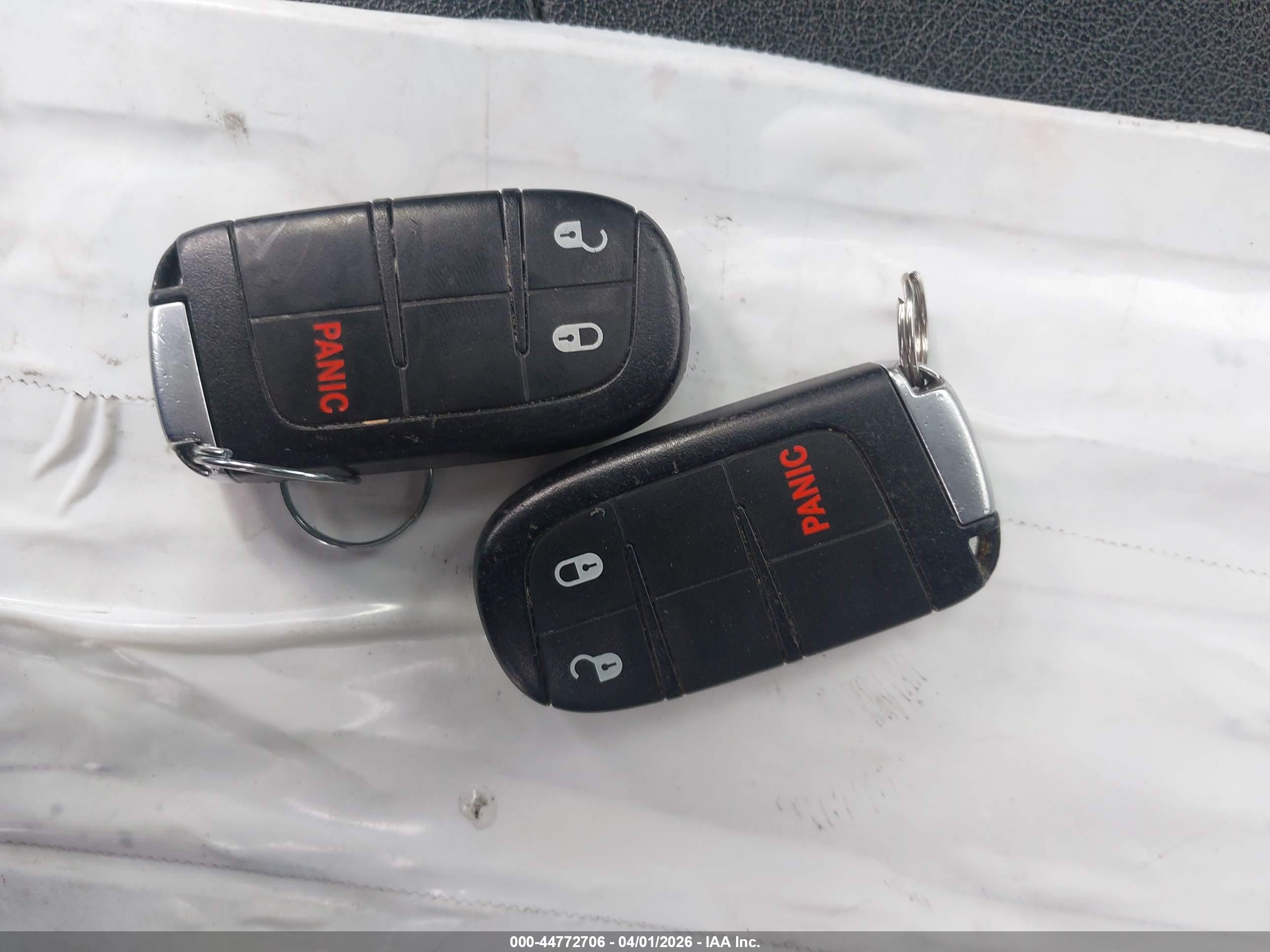 JEEP GRAND image 11