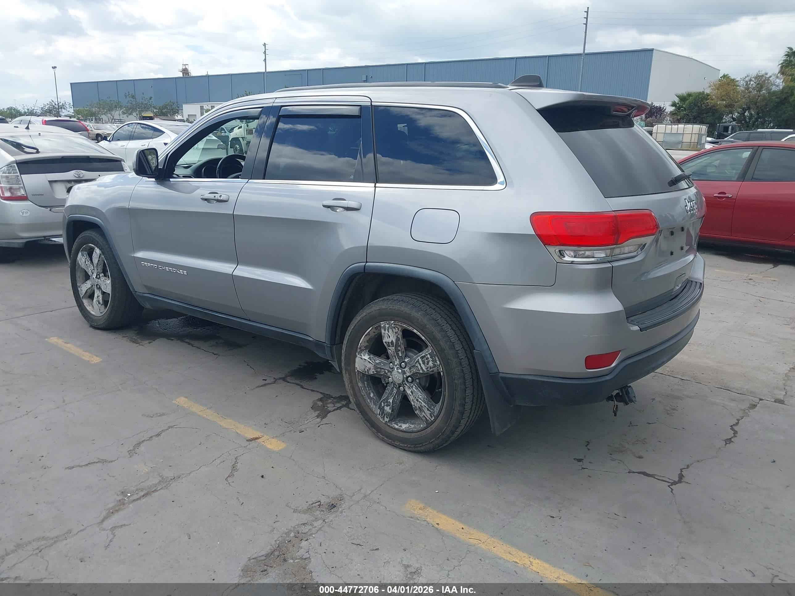 JEEP GRAND image 3