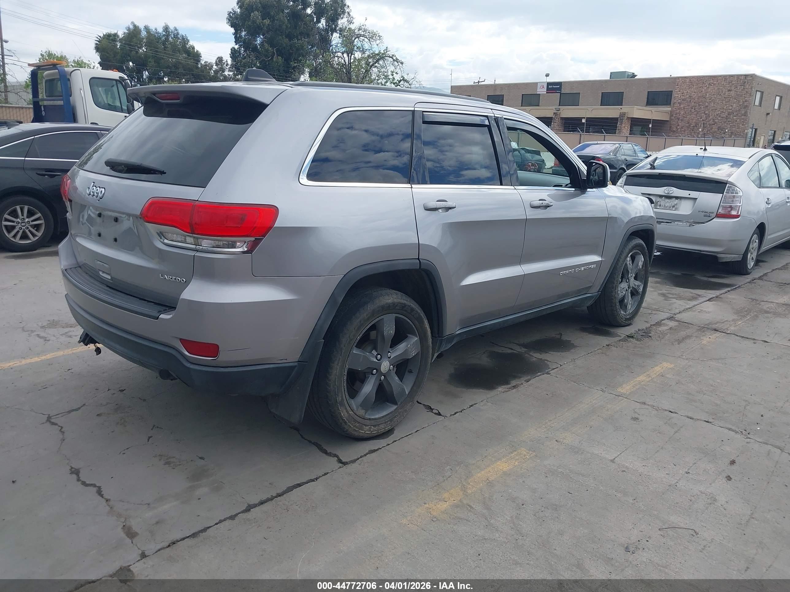 JEEP GRAND image 4
