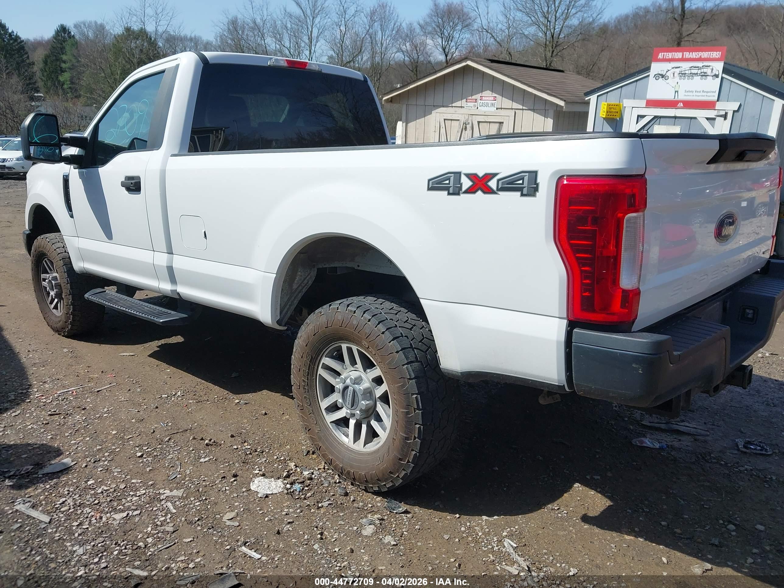FORD F-250 image 3