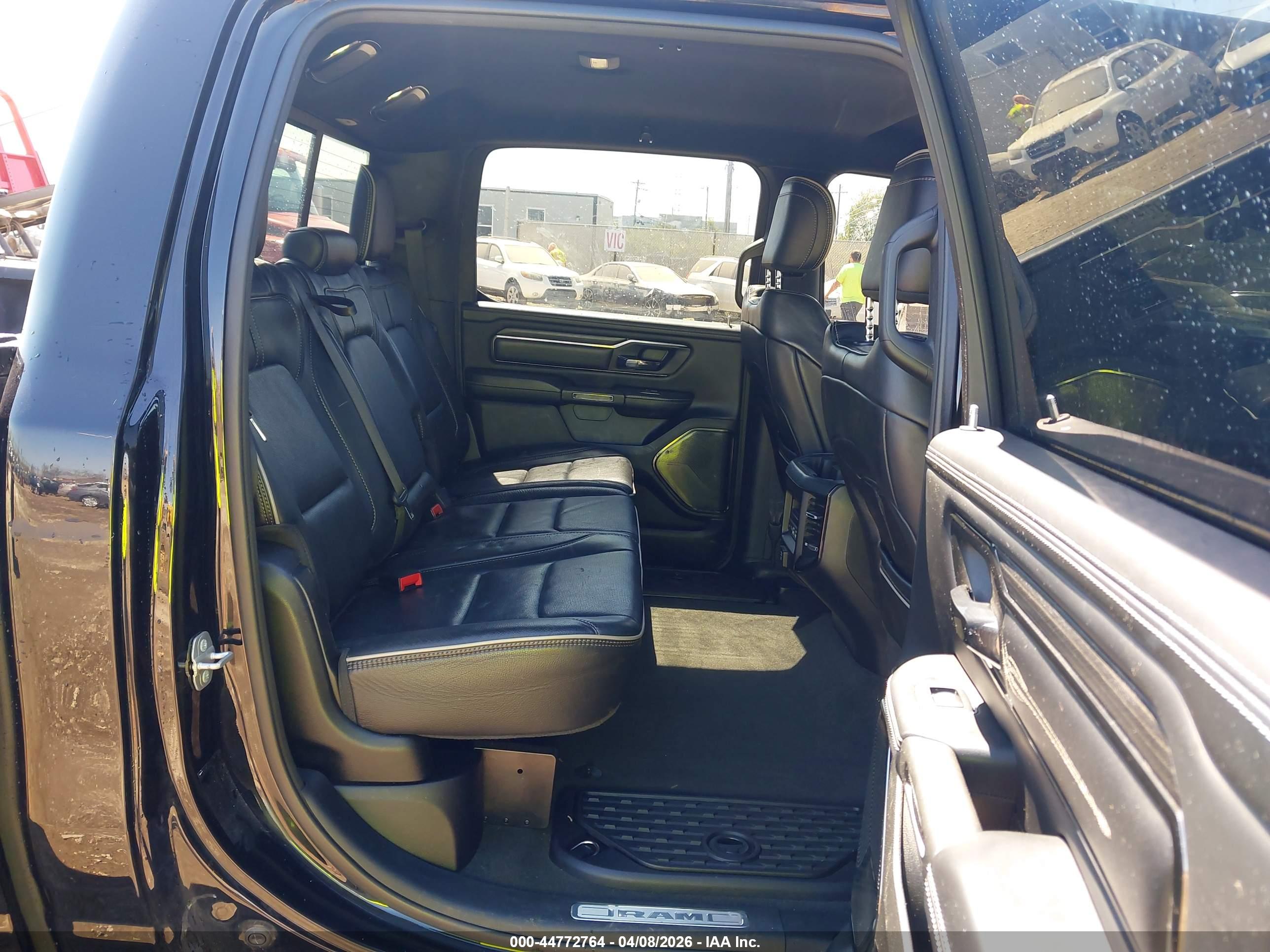 RAM 1500 image 8